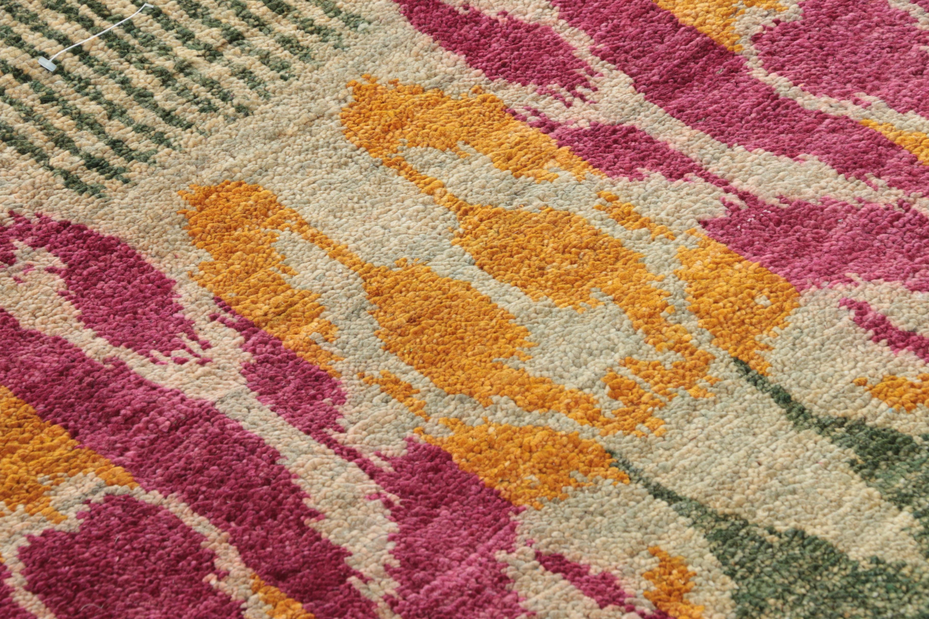 Hand-Knotted Looped Pile Ikat Pattern Wool and Cotton Area Rug