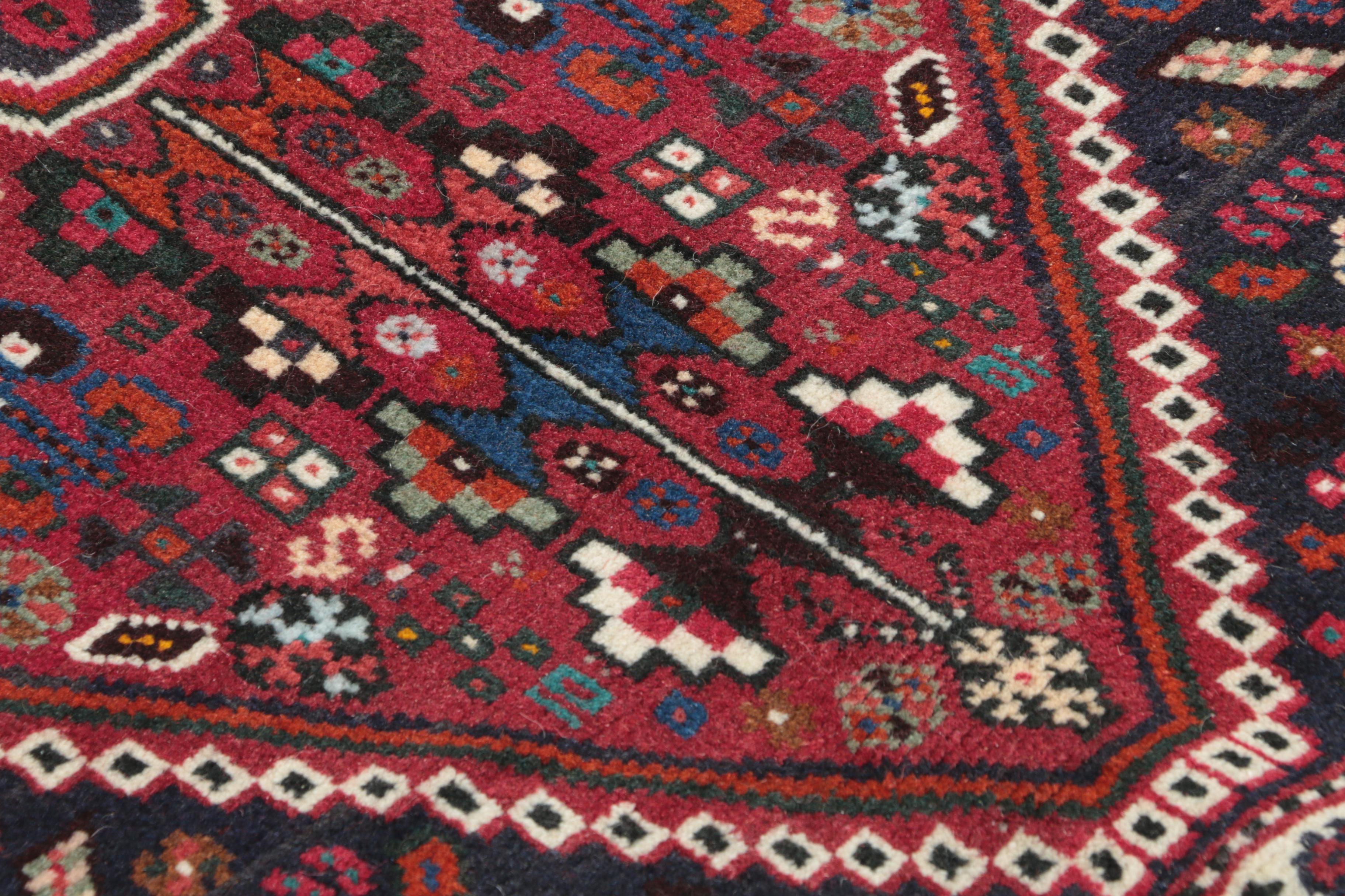 Hand-Knotted Pesian Abadeh Wool Accent Rug