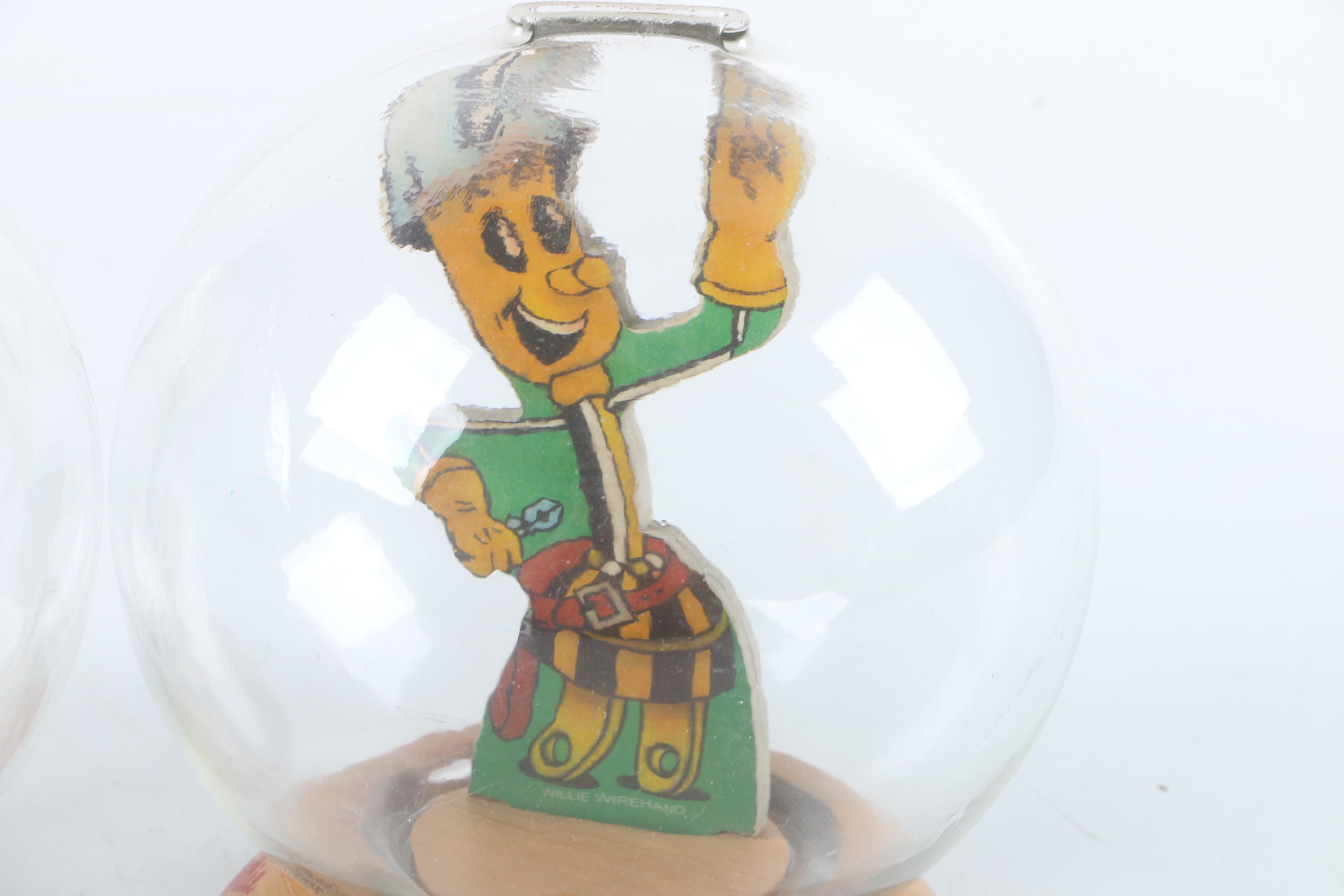 Vintage Vic Moran "Farm Better" and "Black-Daylite" Bubble Banks