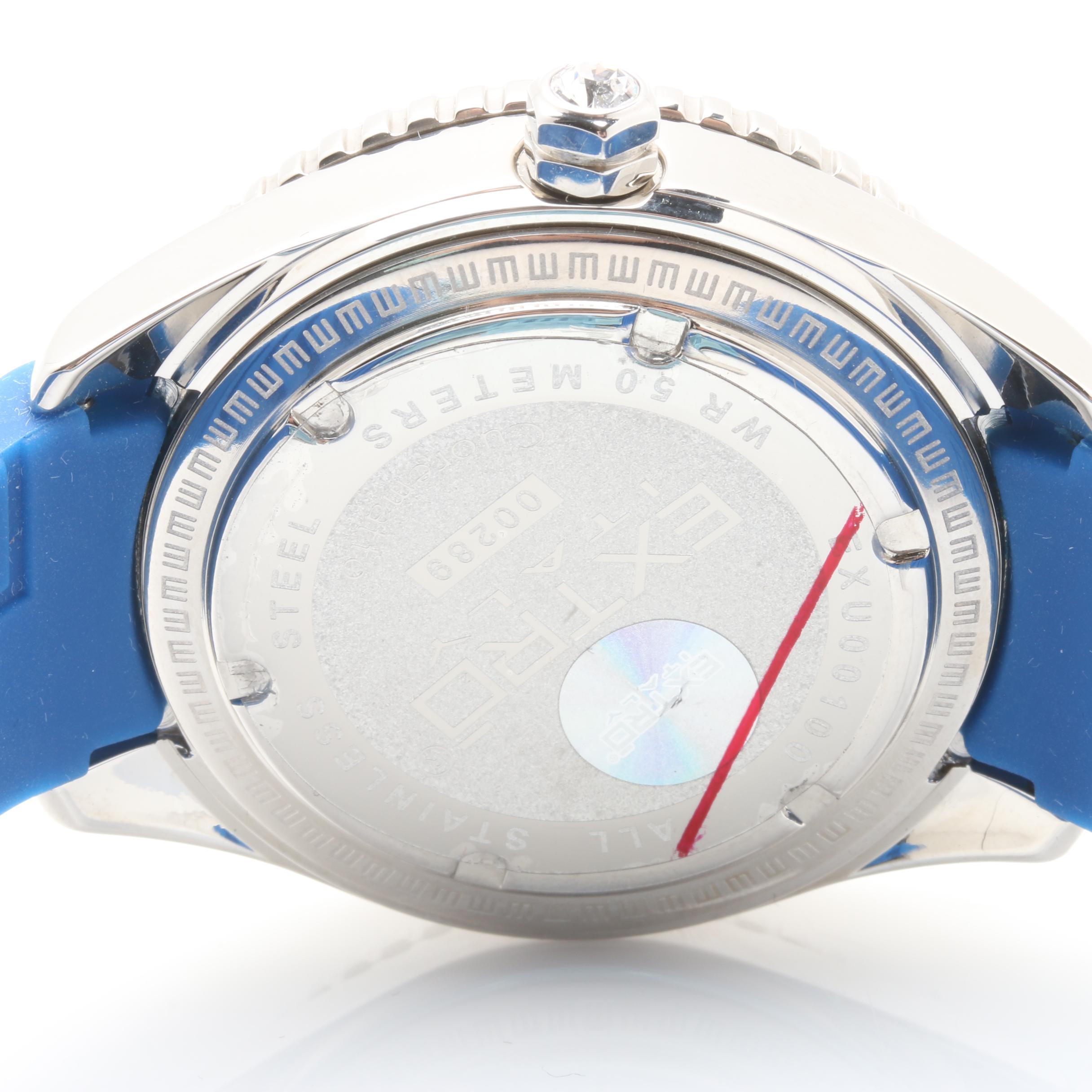 EXTRÓ Stainless Steel and Rubber Mother of Pearl and Glass Crystal Watch