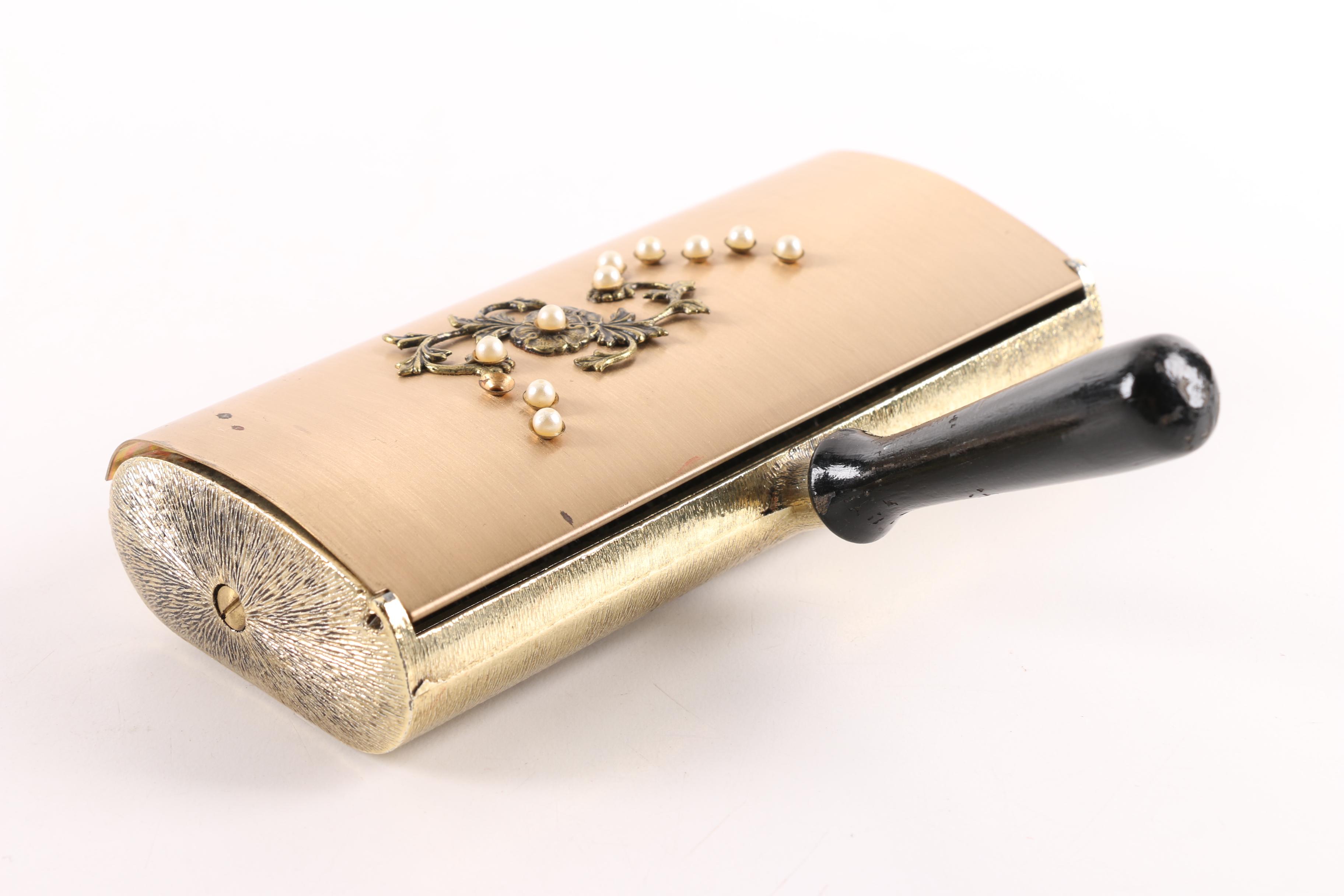 Metal Handheld Crumb Collector