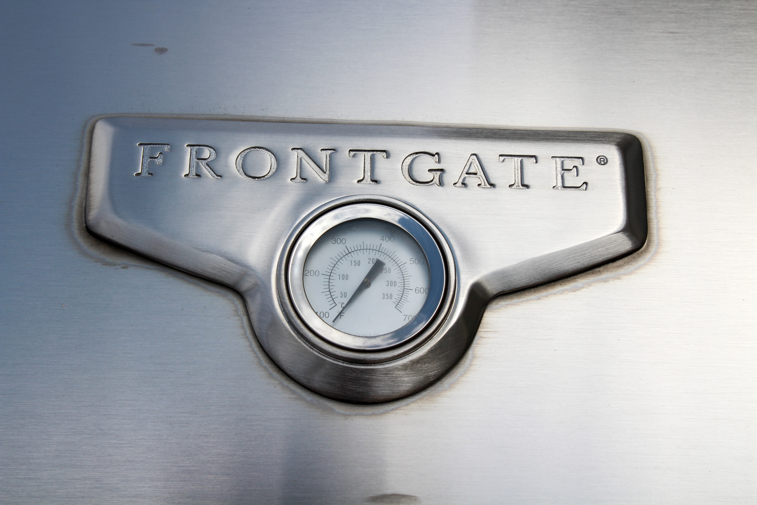 Frontgate "Design Series 1" Stainless Propane Grill