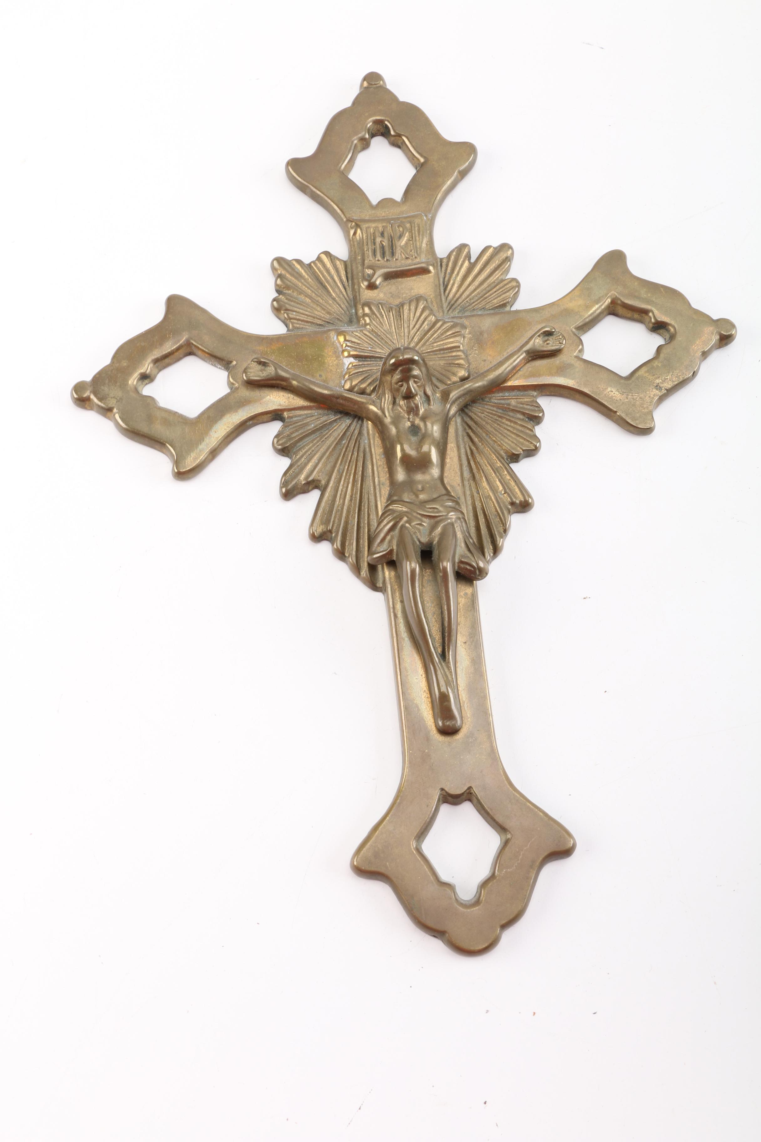 Metal Cross Decor