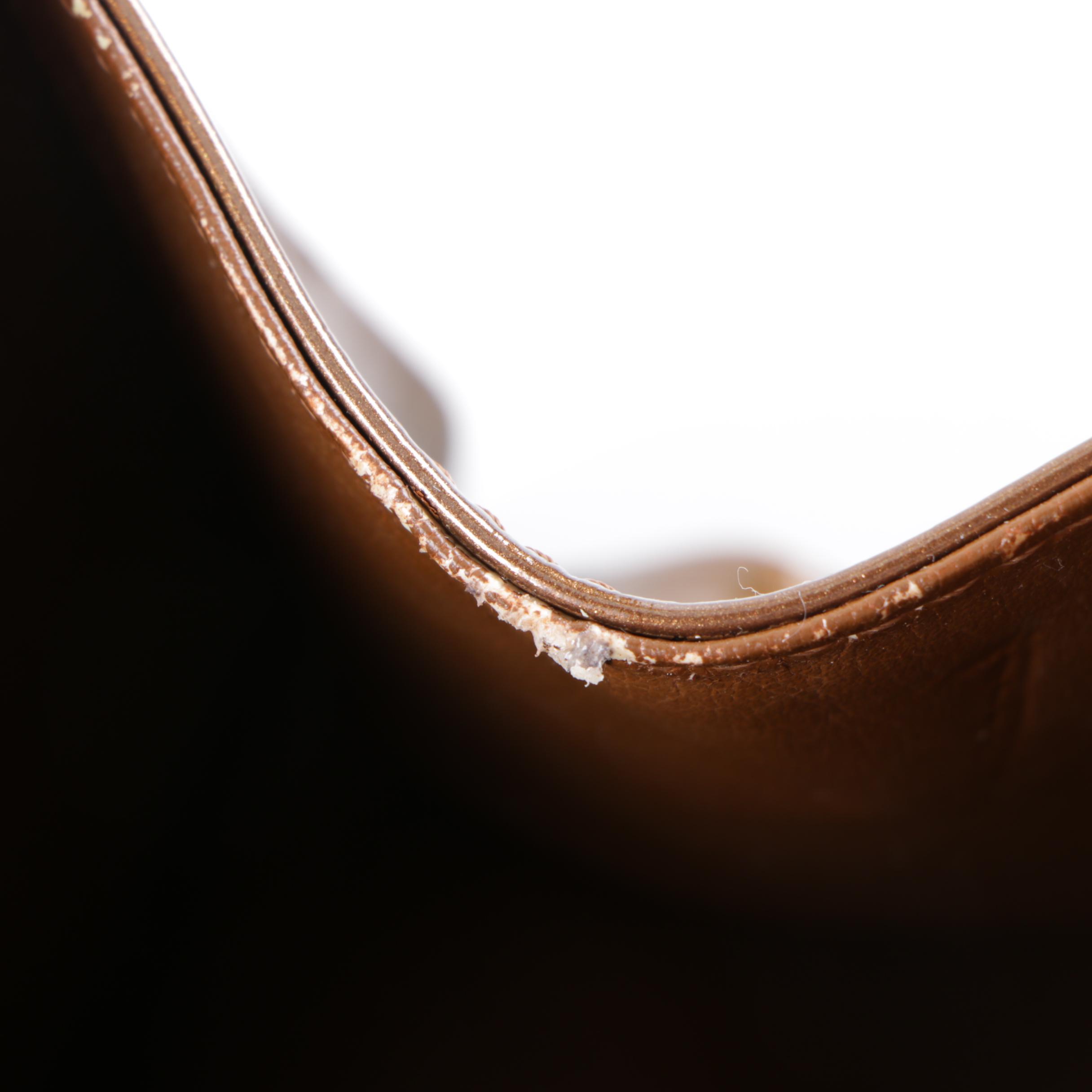 Louis Vuitton of Paris Forsyth Monogram Vernis Bronze Leather Handbag