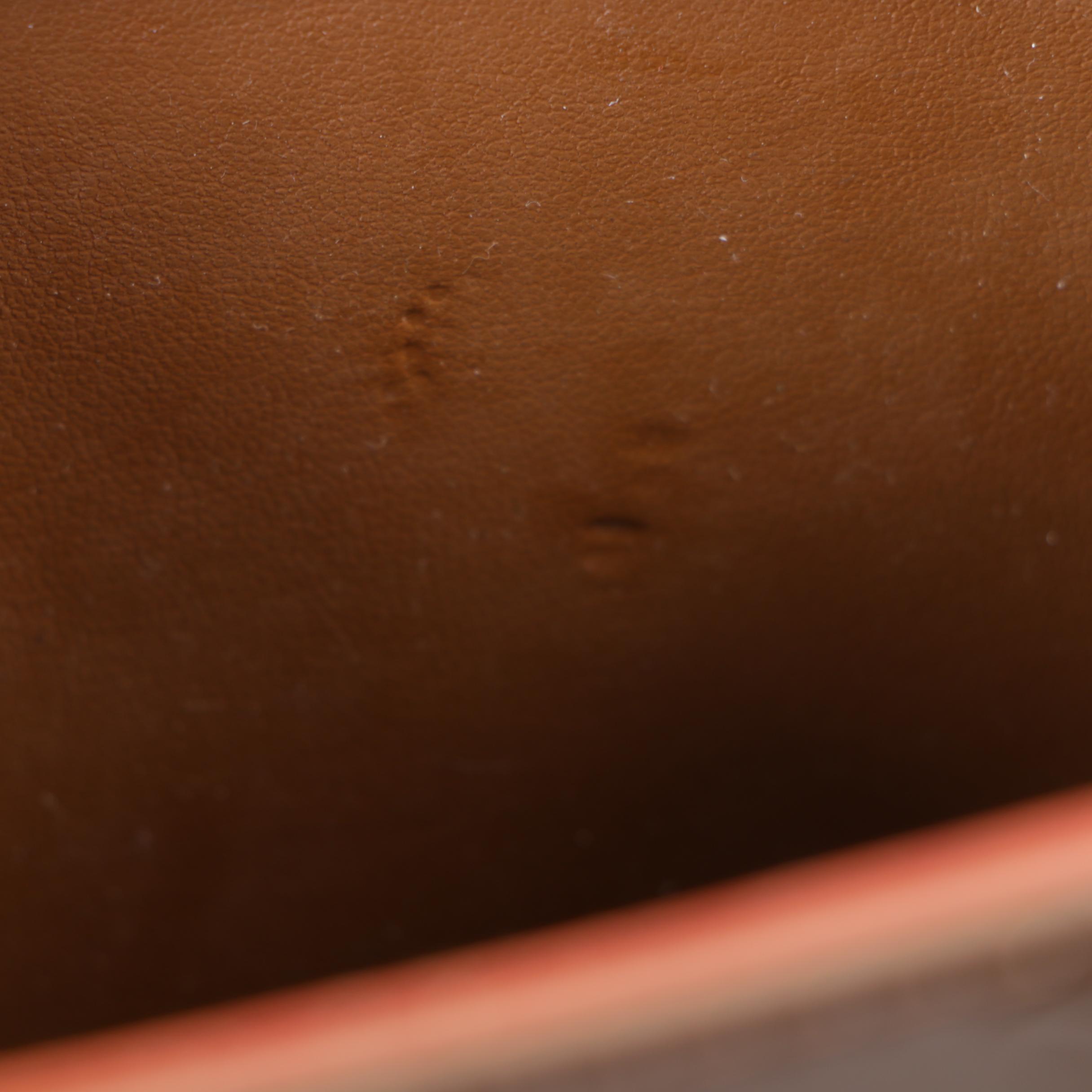 Louis Vuitton of Paris Forsyth Monogram Vernis Bronze Leather Handbag