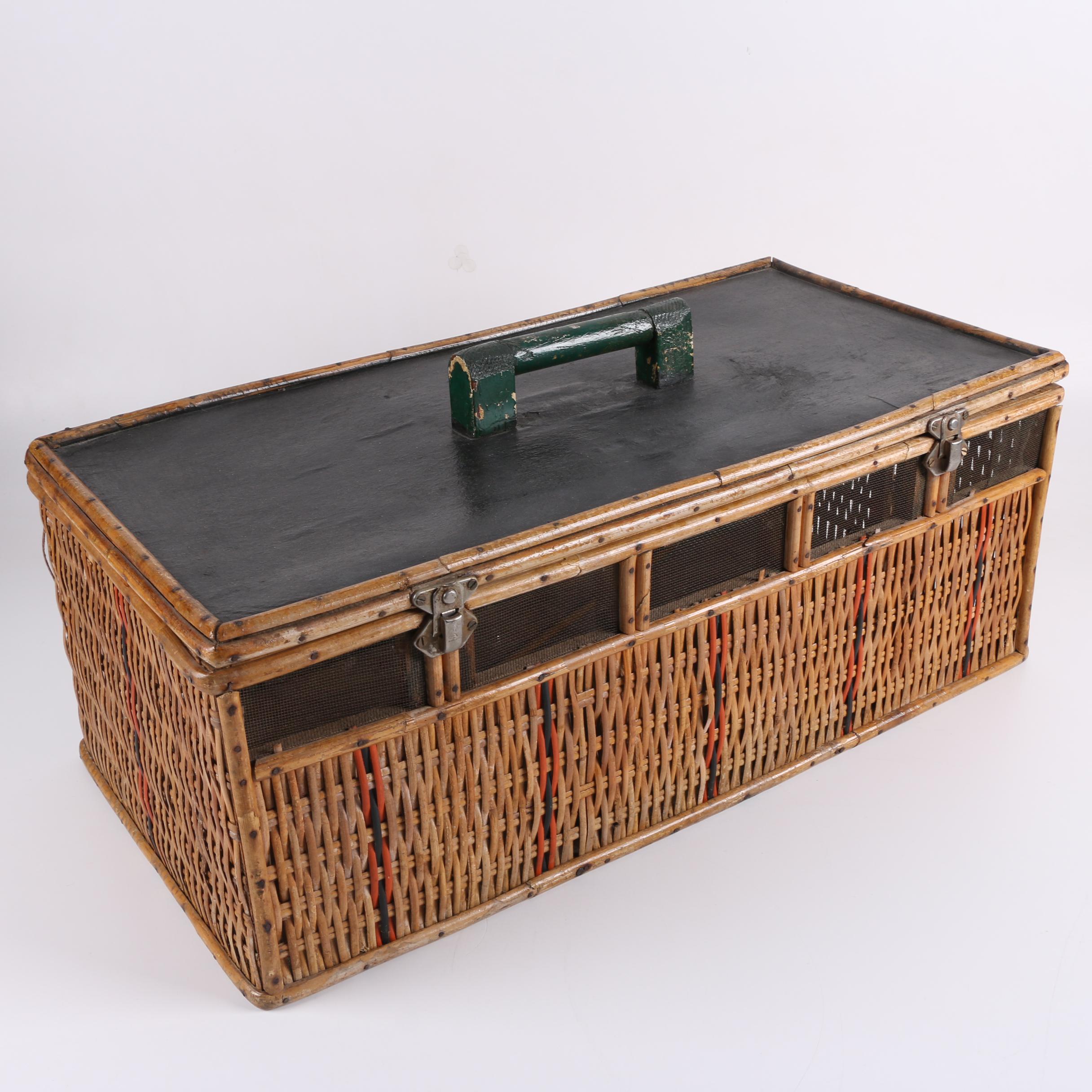 Handled Woven Bamboo Pigeon Basket