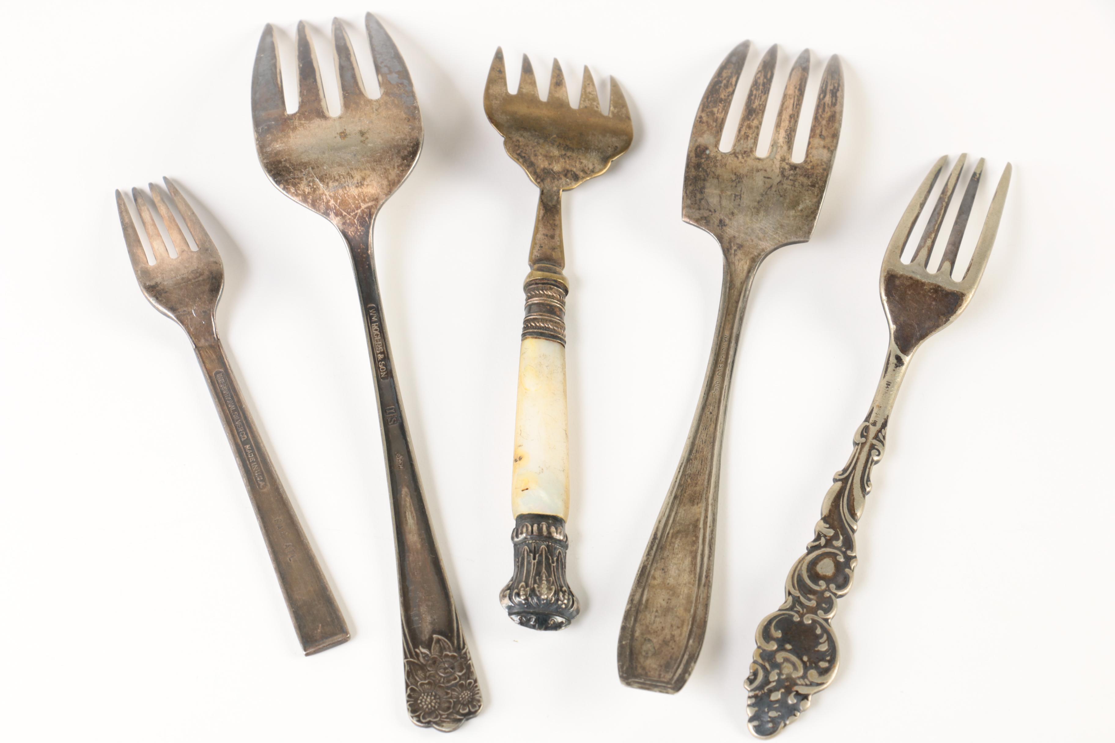 Holmes & Edwards "Hiawatha" Silver Plate Server and Assorted Silver Plate