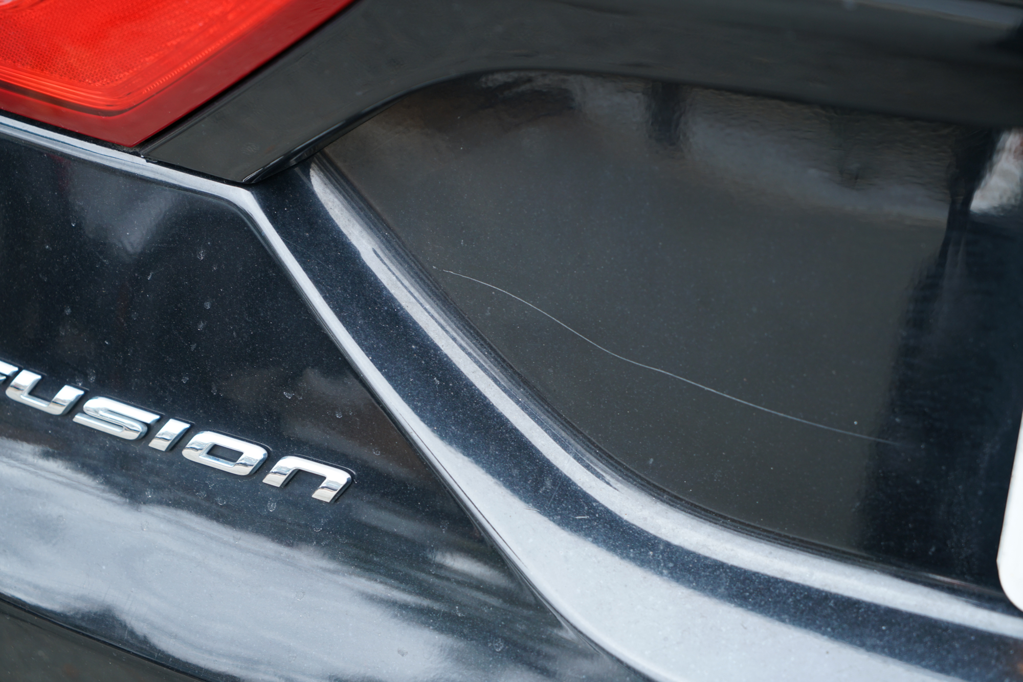 2013 Ford Fusion SE Hybrid Sedan