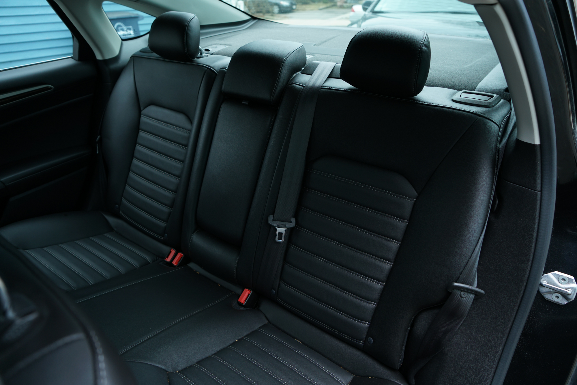 2013 Ford Fusion SE Hybrid Sedan