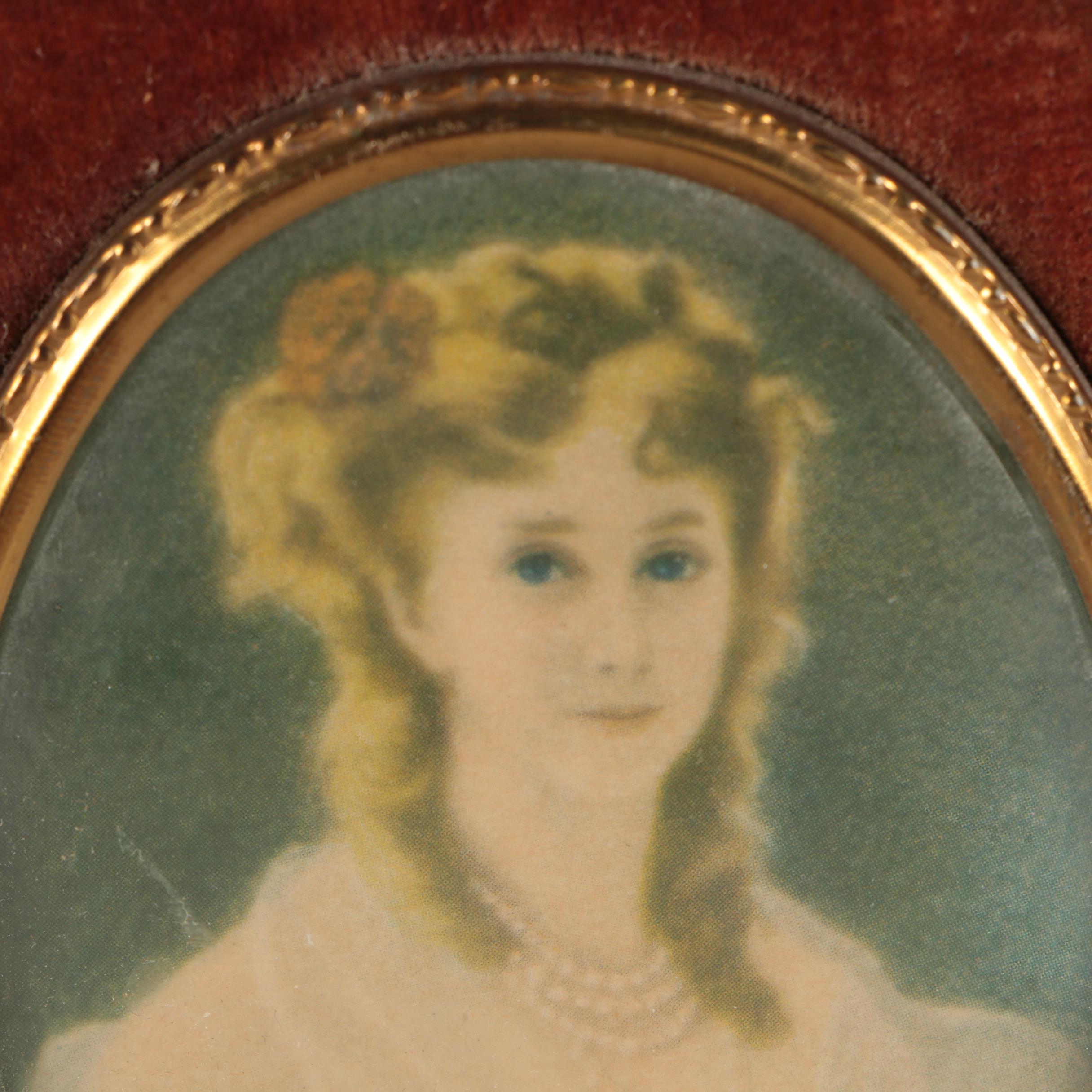 Cameo Creation Offset Lithograph Portraits in Porcelain Frames