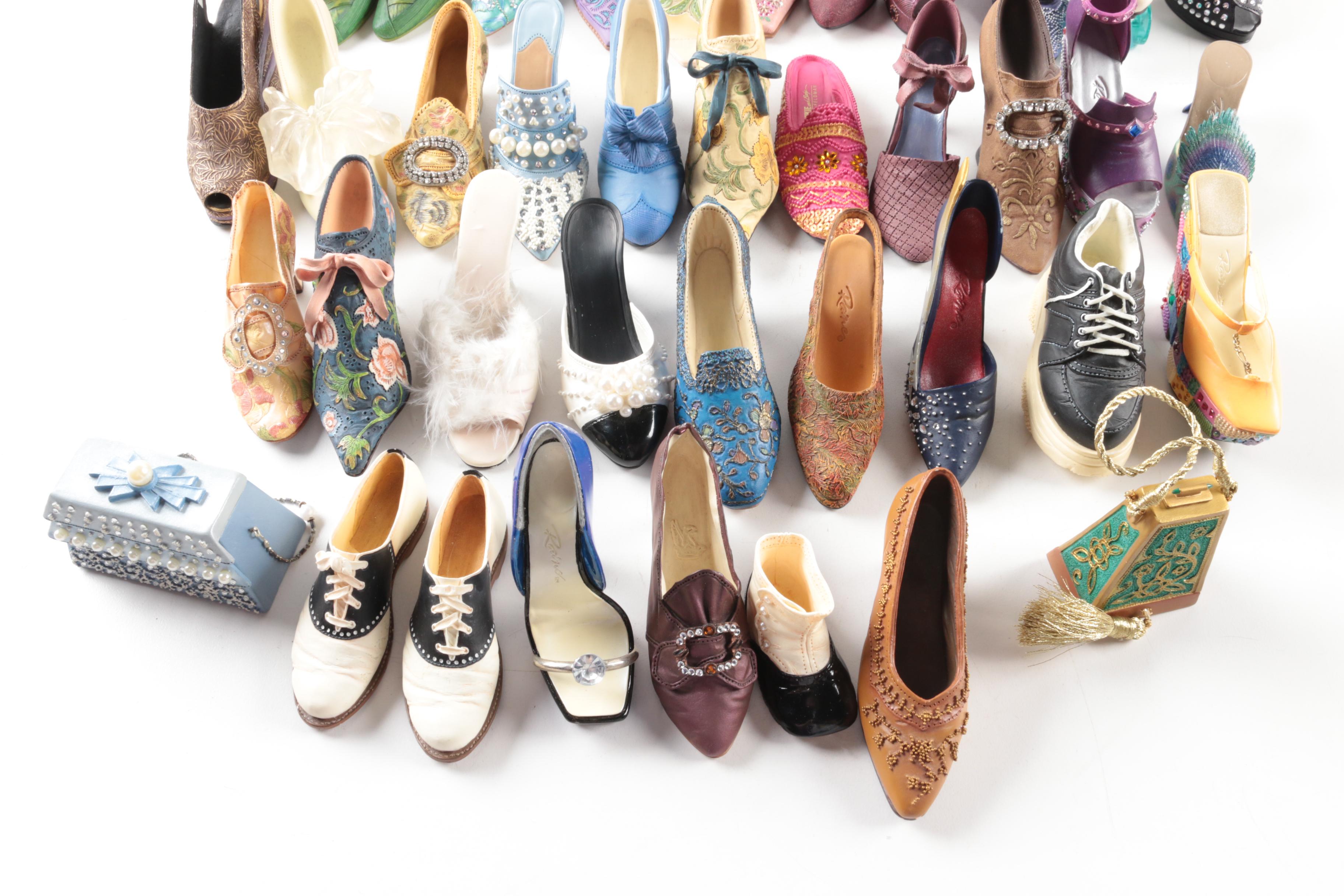 "Just The Right Shoe"  Collection of Figurines With Booklets