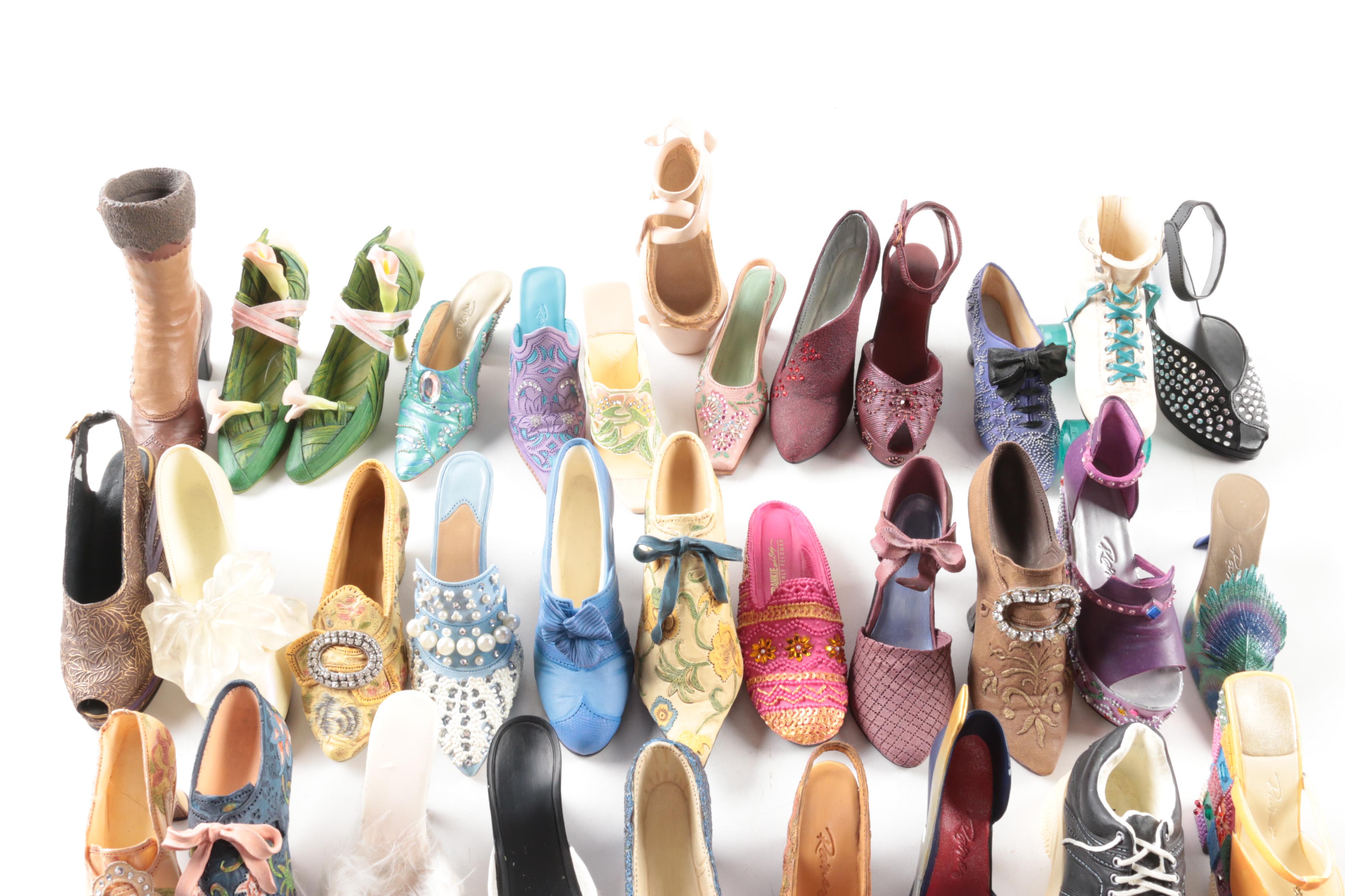 "Just The Right Shoe"  Collection of Figurines With Booklets