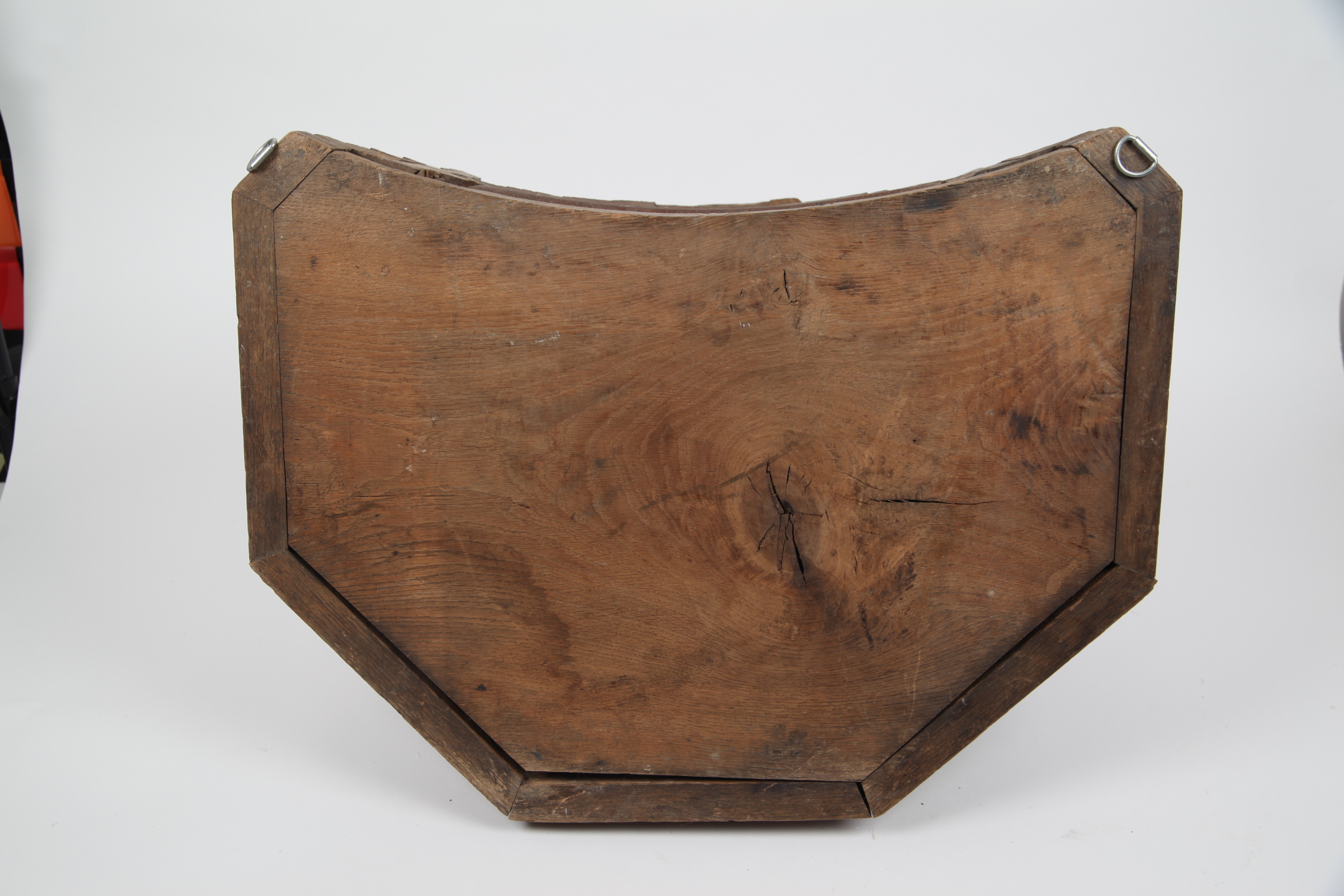 Gilt Accented Oak Architectural Molding