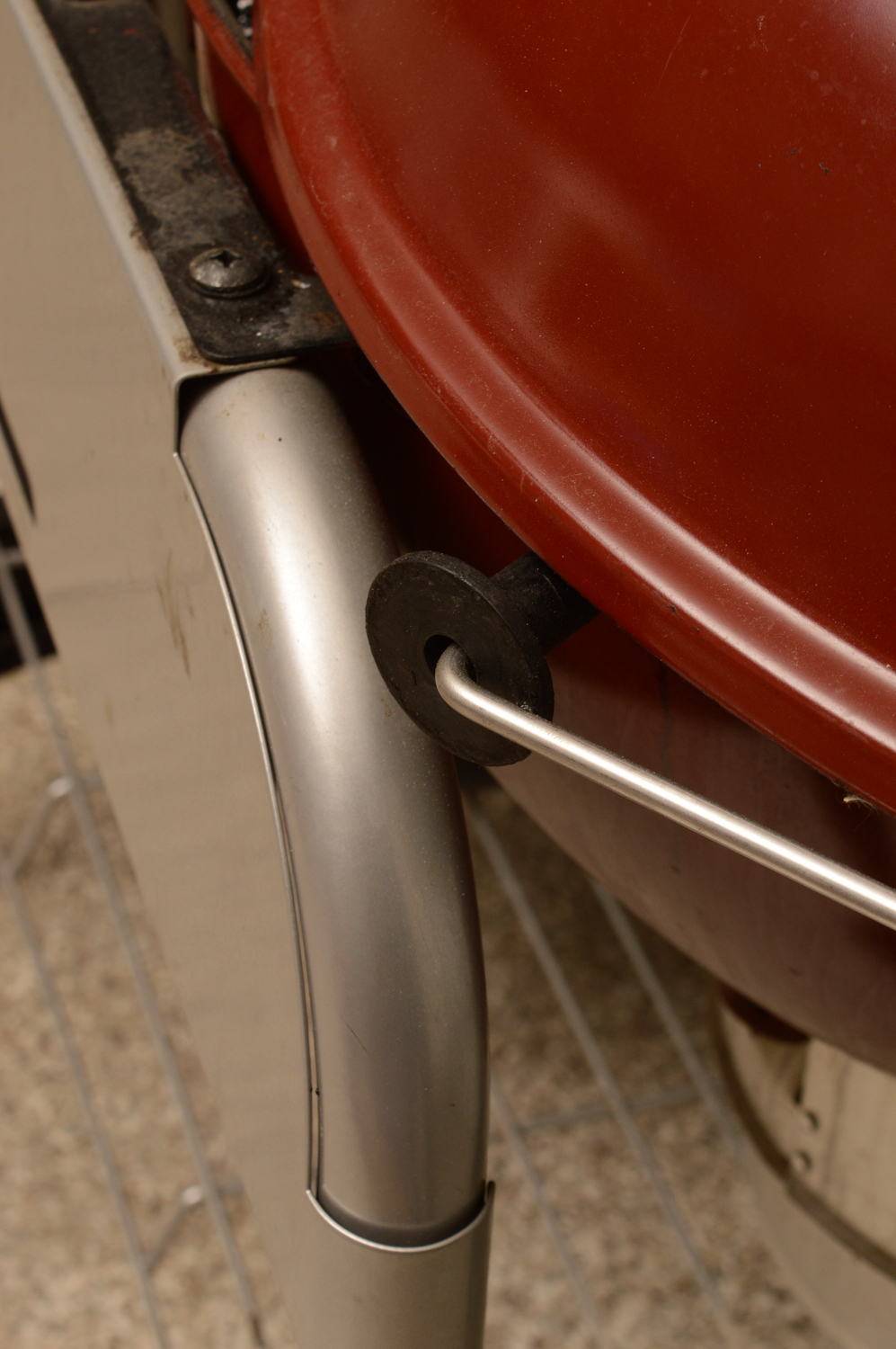 Weber "Performer" Deluxe Charcoal Grill with Electronic Gas Ignition