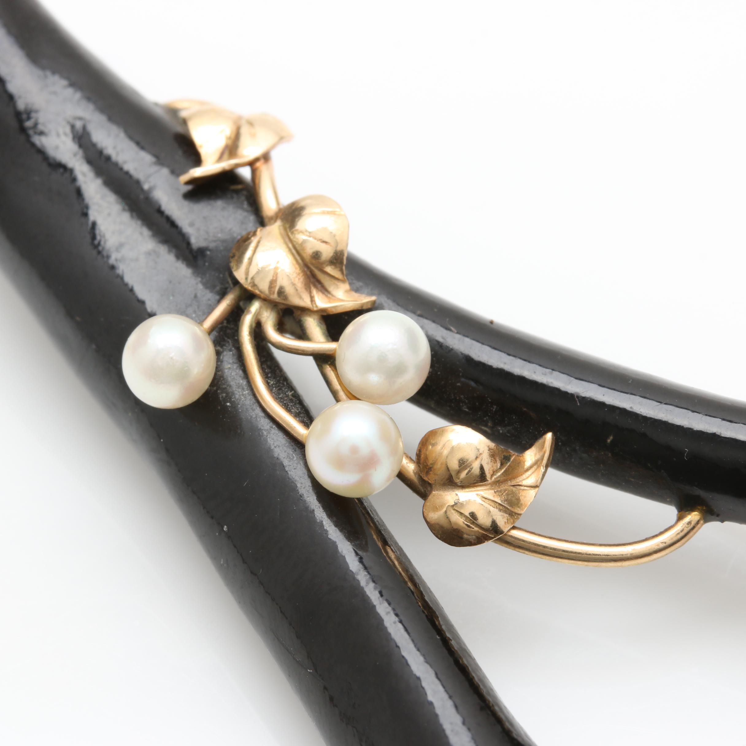 14K Yellow Gold Cultured Pearl and Black Coral Brooch