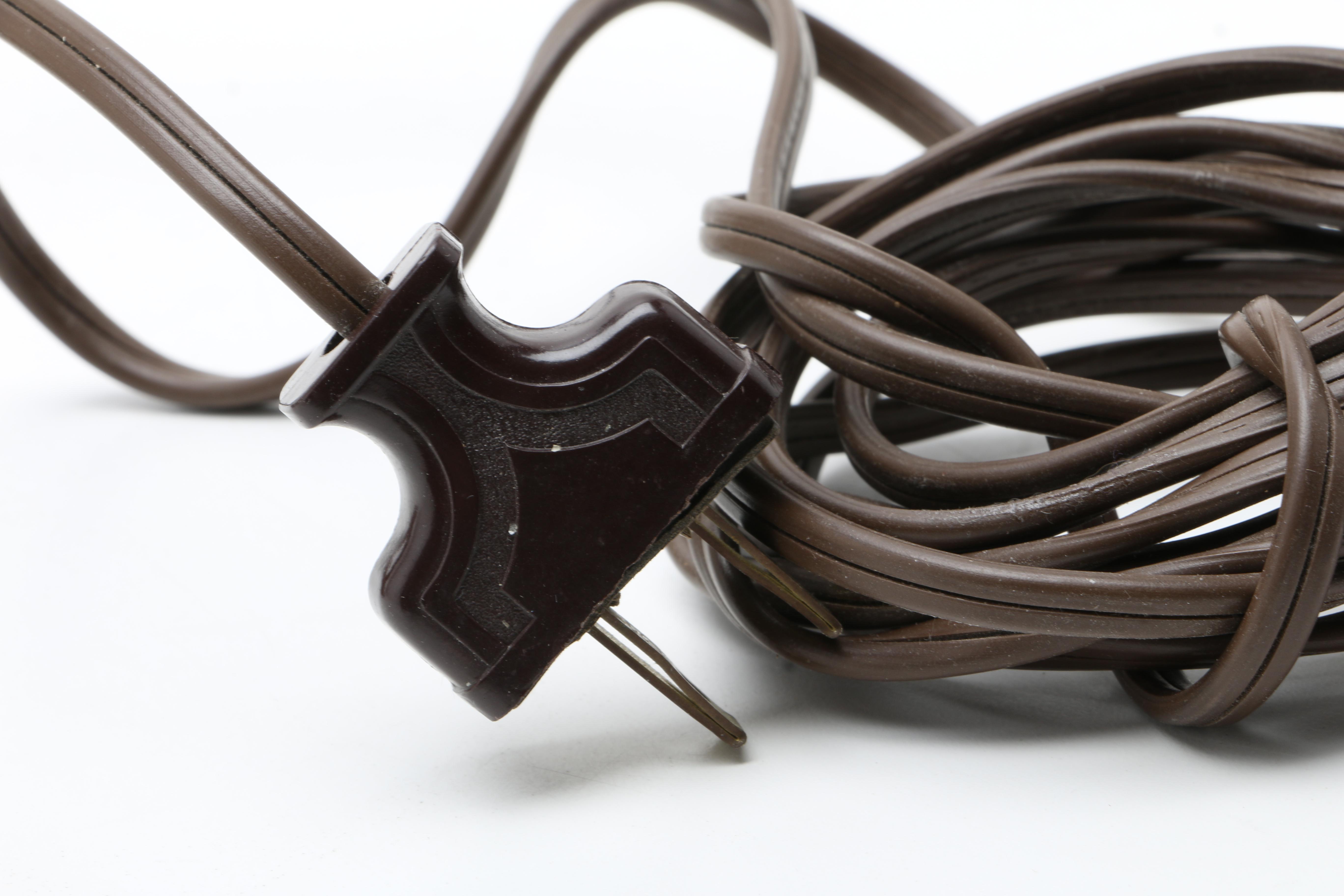 Vintage Emeralite Bankers Desk Lamp with Etched Green Glass Shade