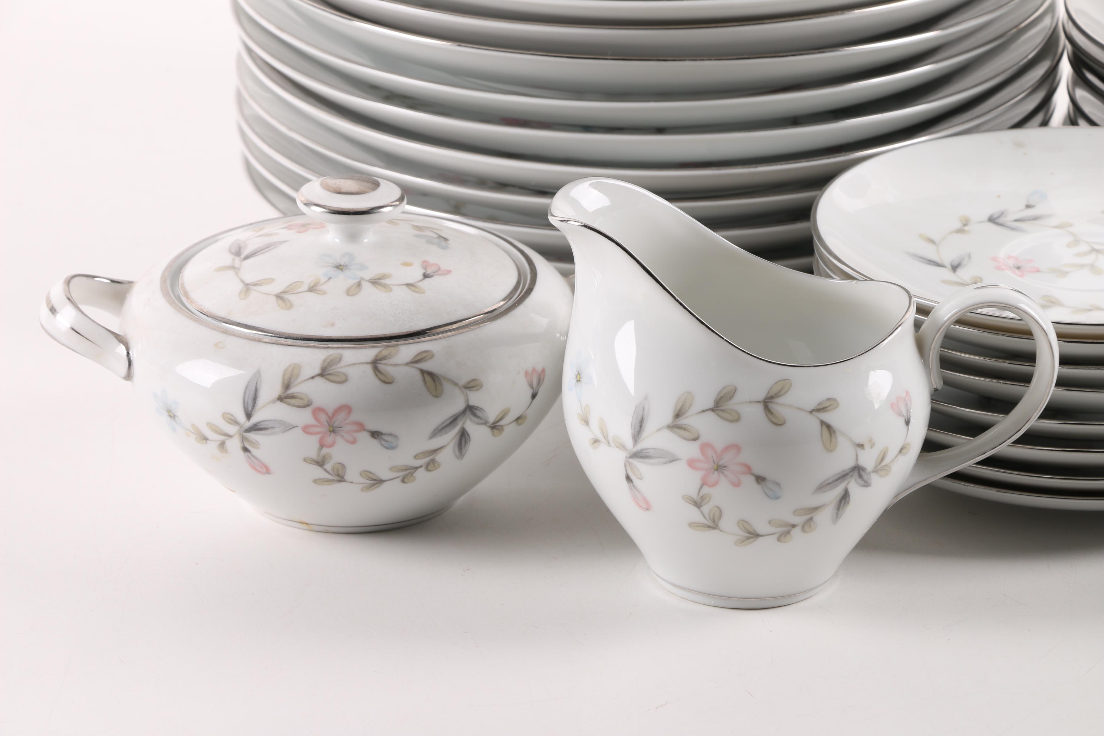 Harmony House "Linda" Dinnerware