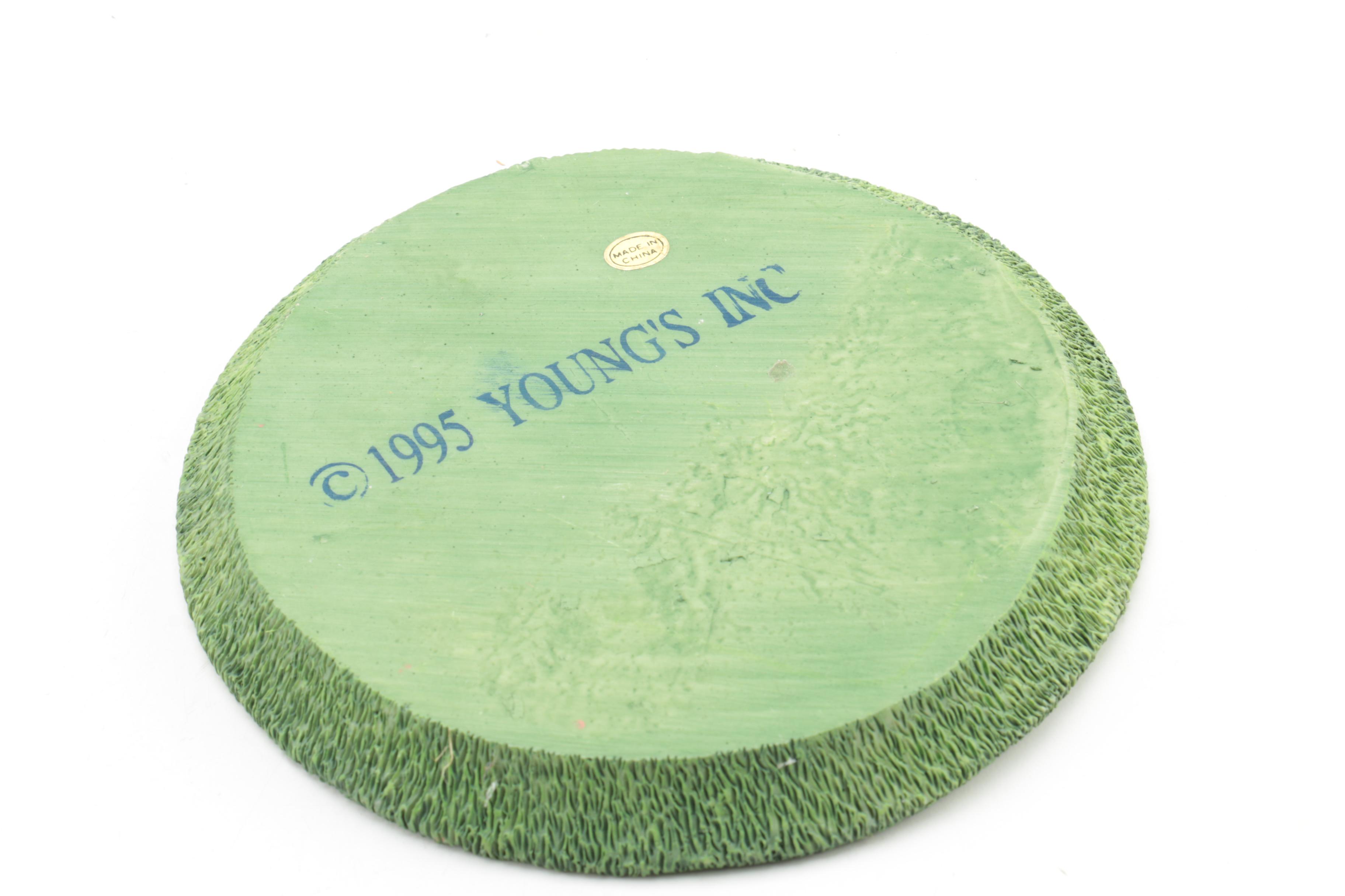 Youngs Inc. Bear Figurine Set, Ceramic Peaches and Box