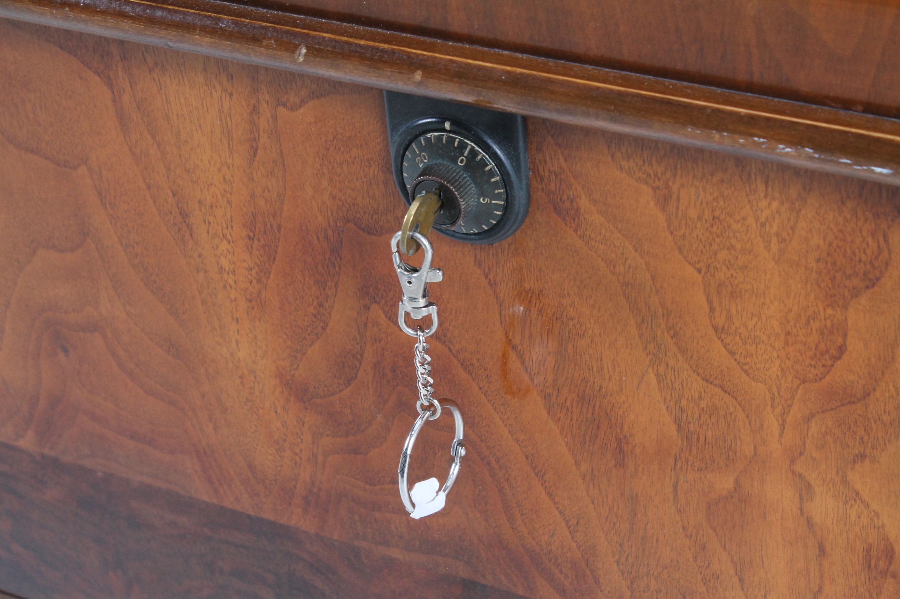 Vintage Cedar Hope Chest by Cavalier