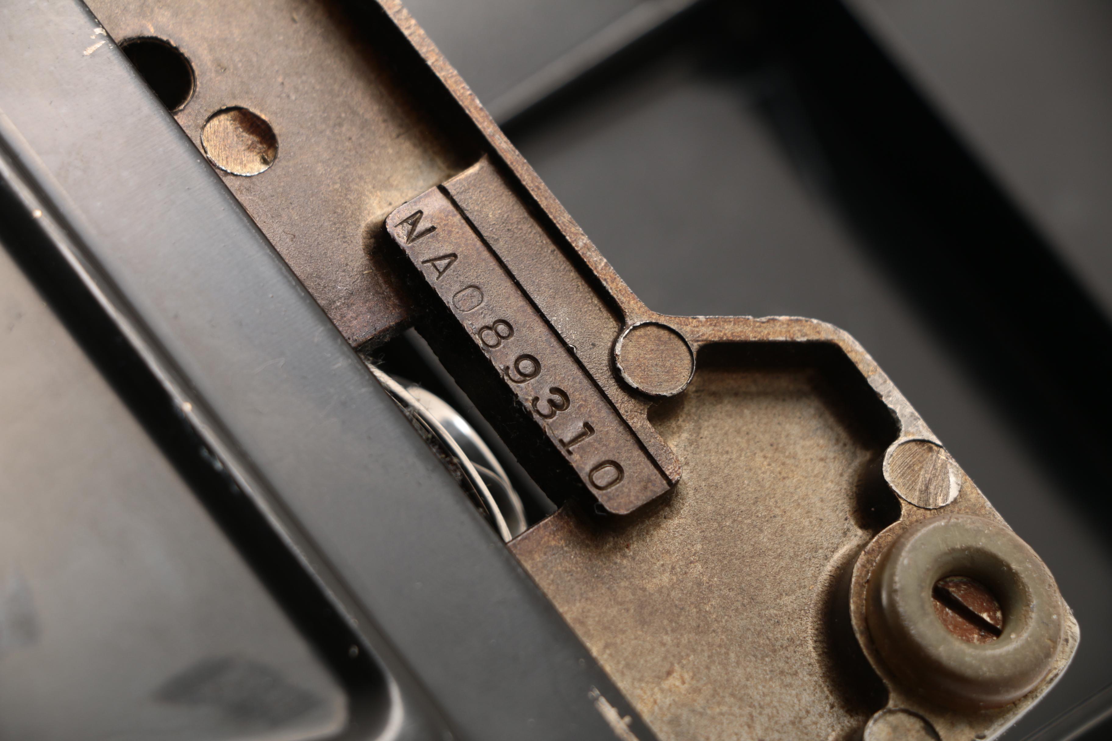 Vintage Singer Sewing Machine "301" Slant Needle Machine