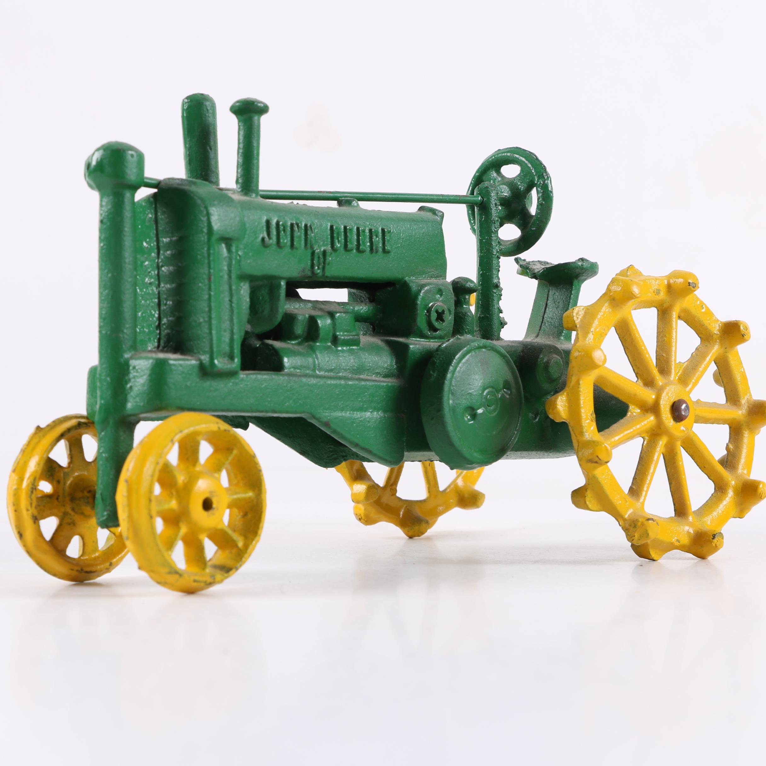 Cast Iron John Deere Tractor