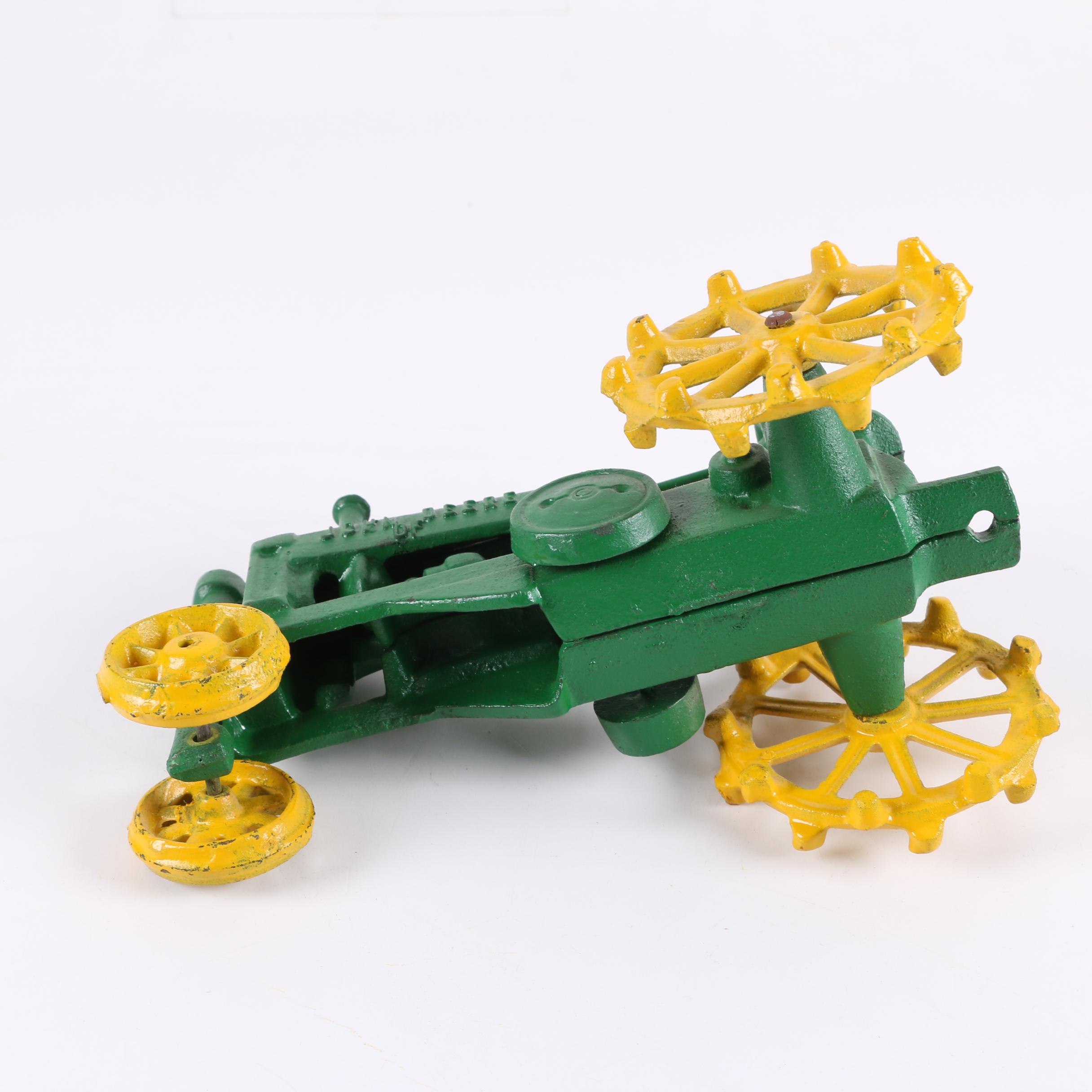 Cast Iron John Deere Tractor