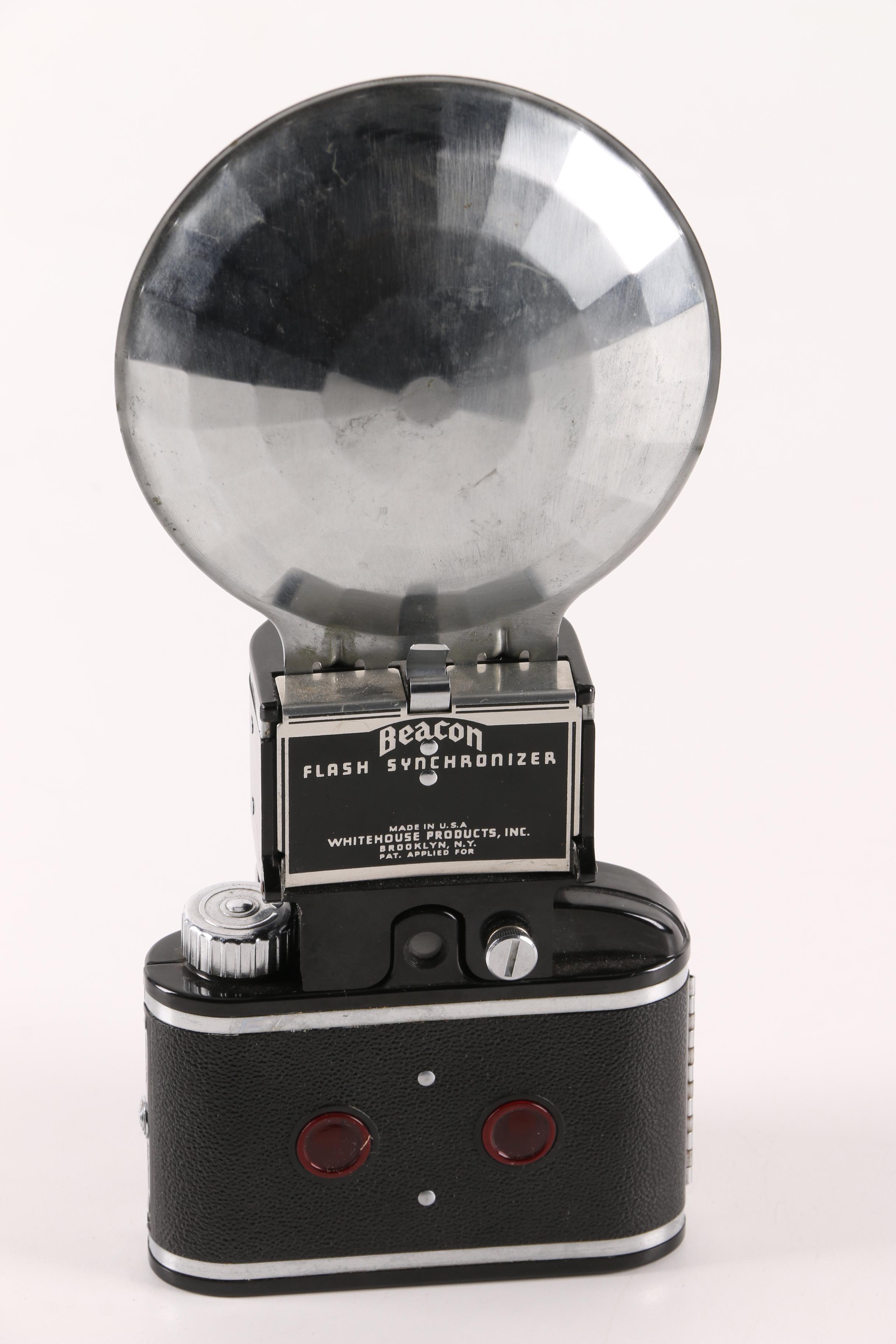 Beacon II with Flash Synchronizer