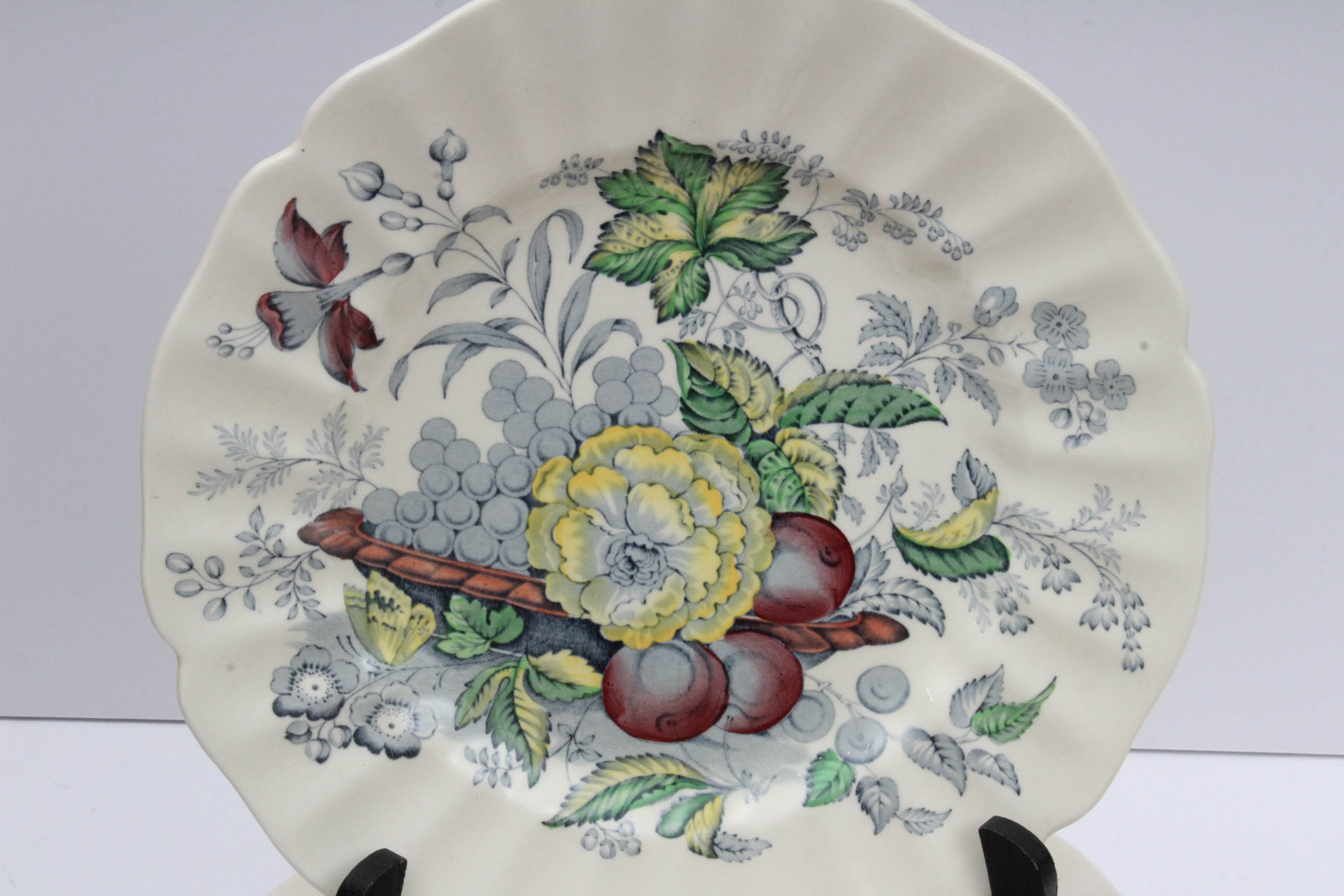 Royal Doulton "The Kirkwood" Pattern China Set