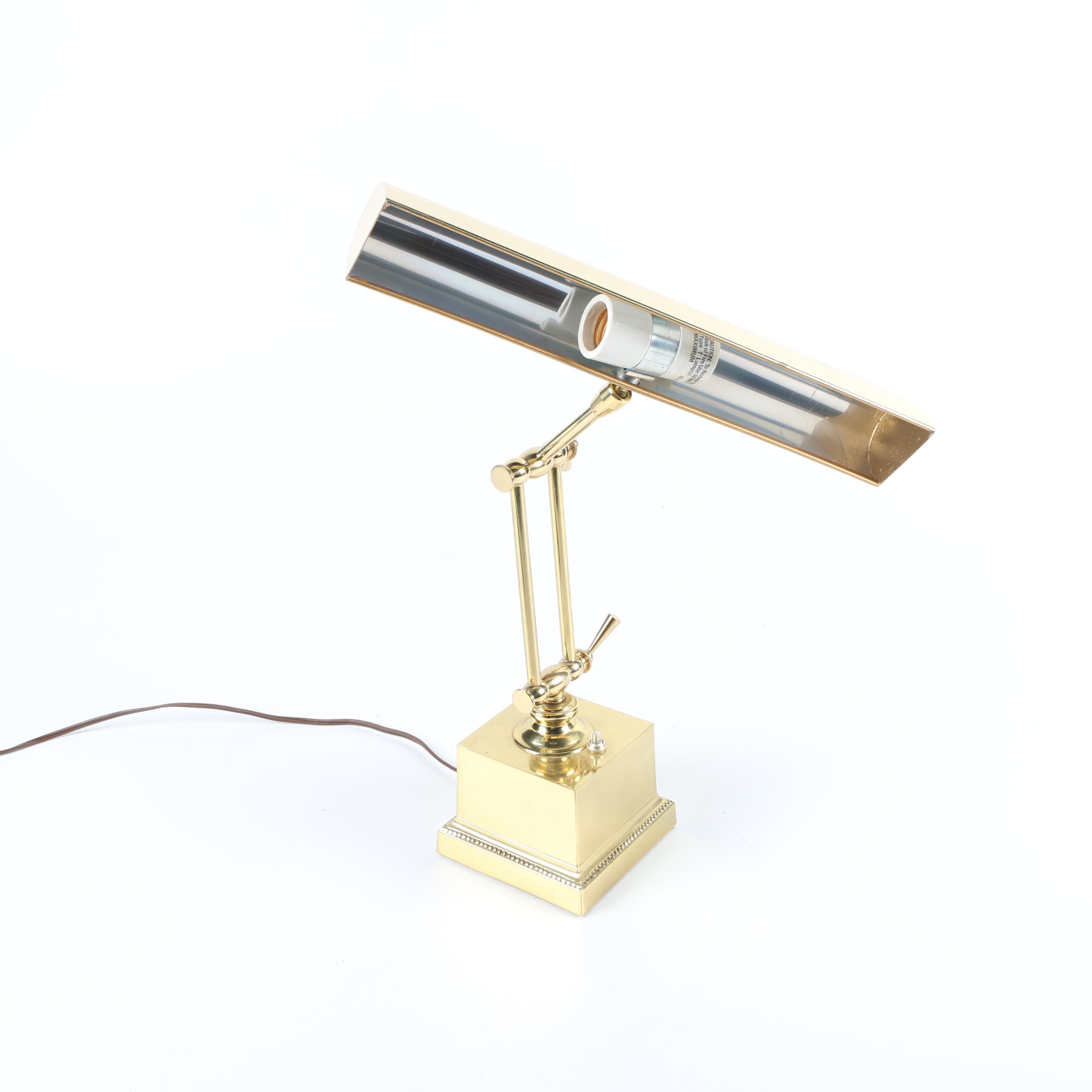 Articulating Desk Lamp
