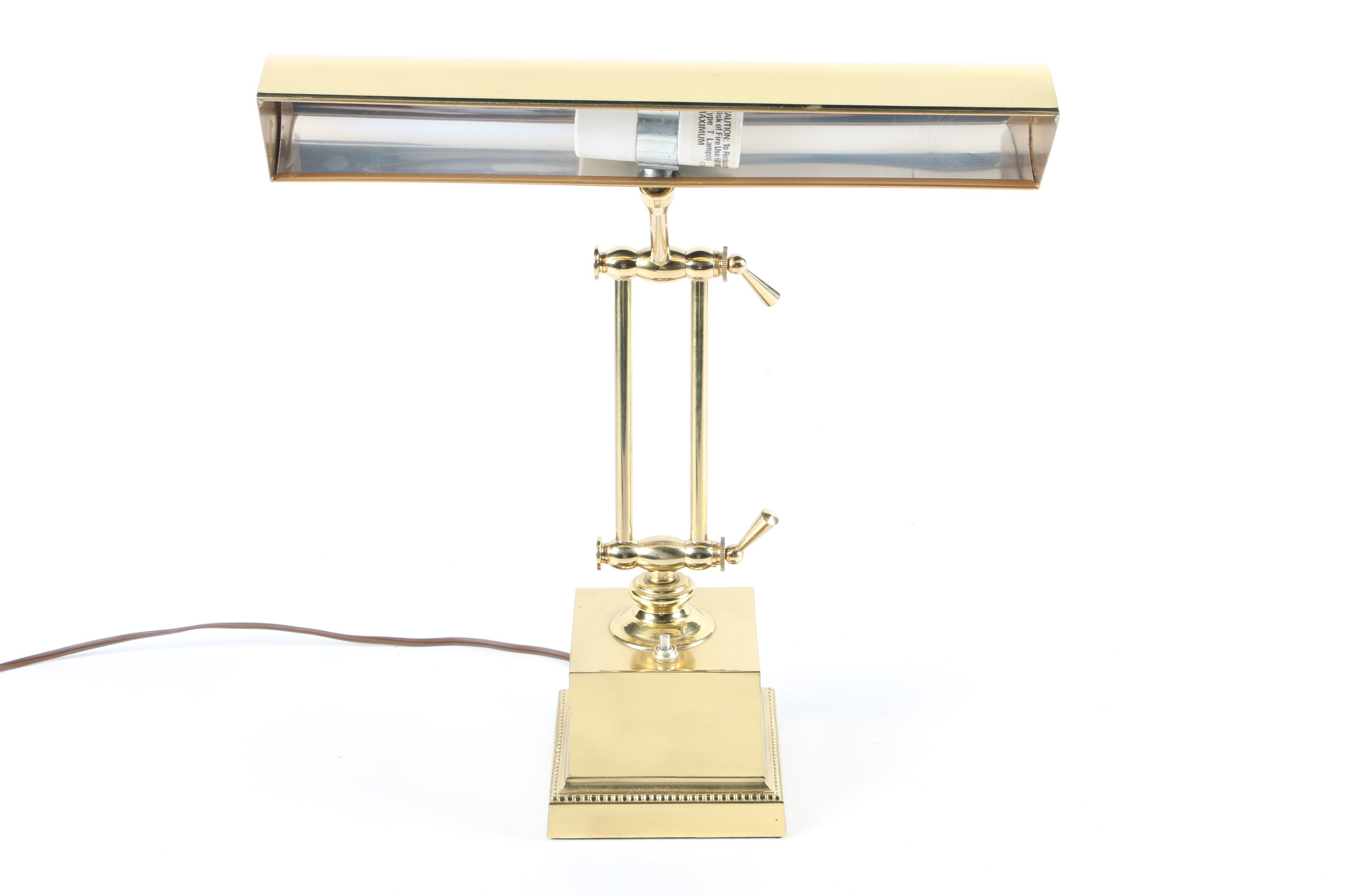 Articulating Desk Lamp