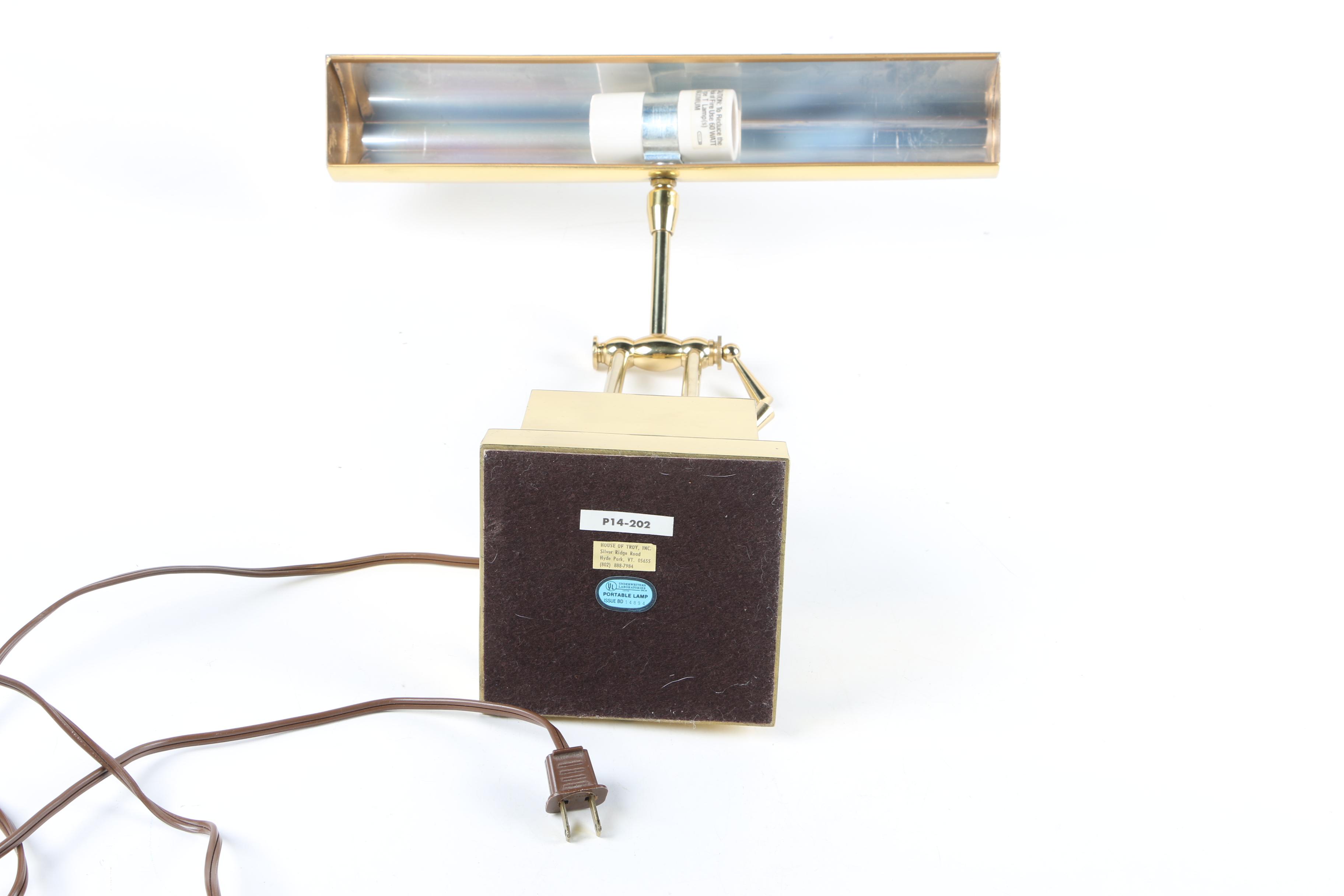 Articulating Desk Lamp