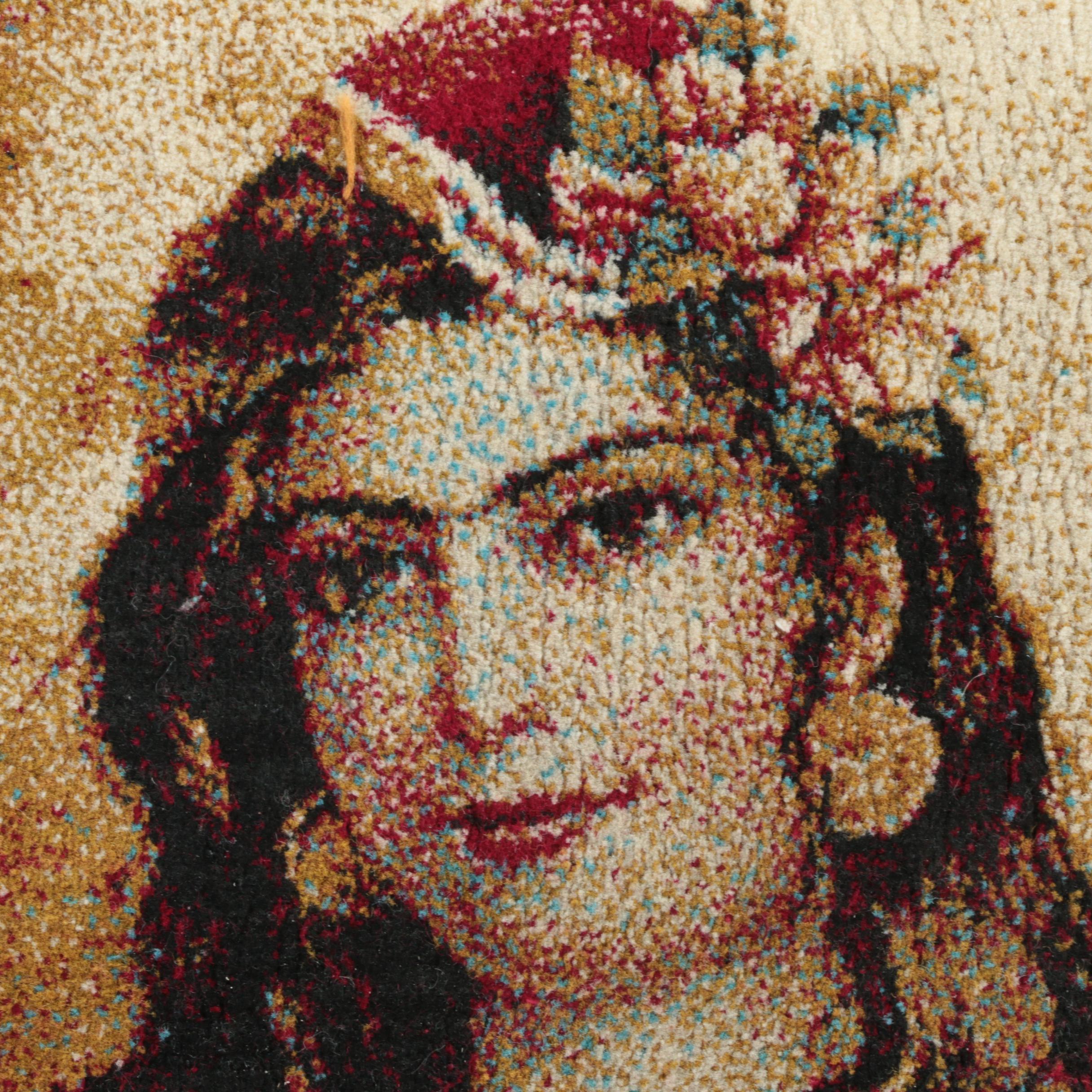 Machine Made Pictorial Accent Rug