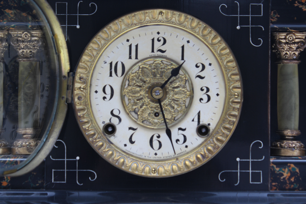 Vintage Seth Thomas Adamantine Mantel Clock