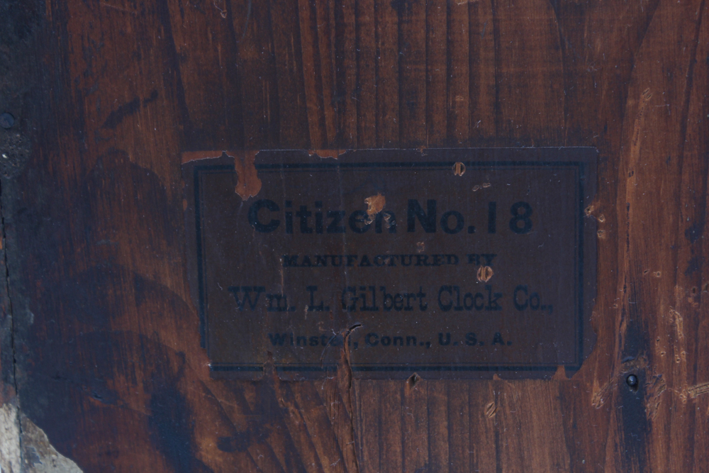 Antique Gilbert Clock Co. Citizen No. 18 Gingerbread Mantle Clock