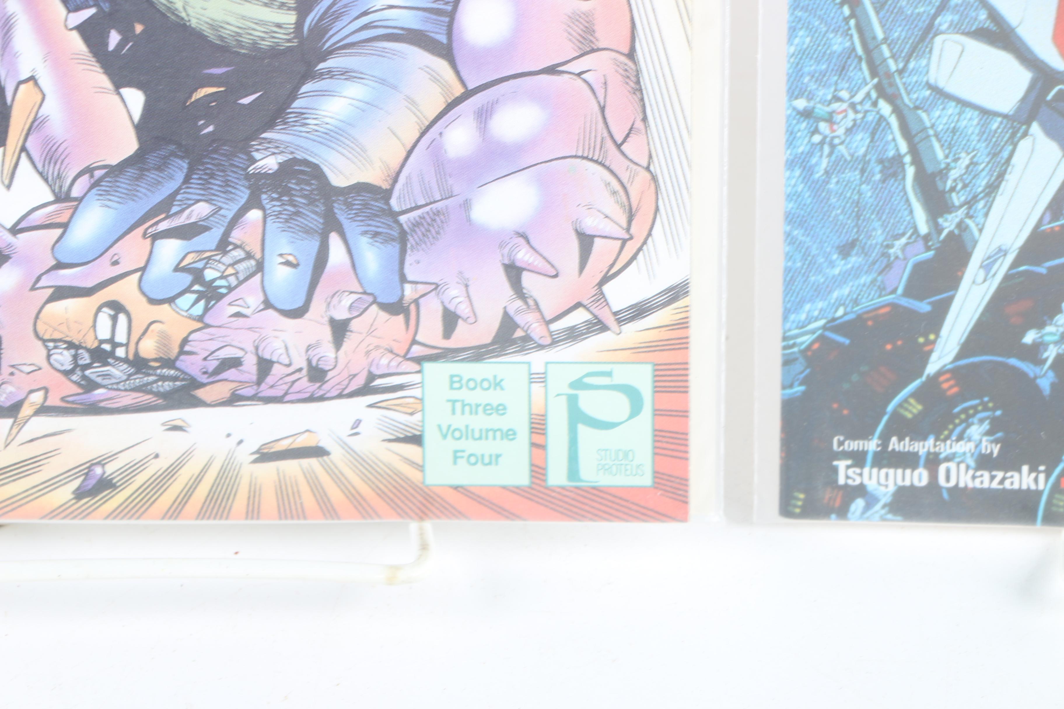 "Macross" and "Robotech" Comic/Manga Collection