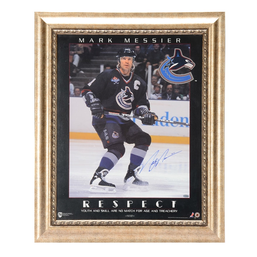 Mark Messier Signed Photo  COA