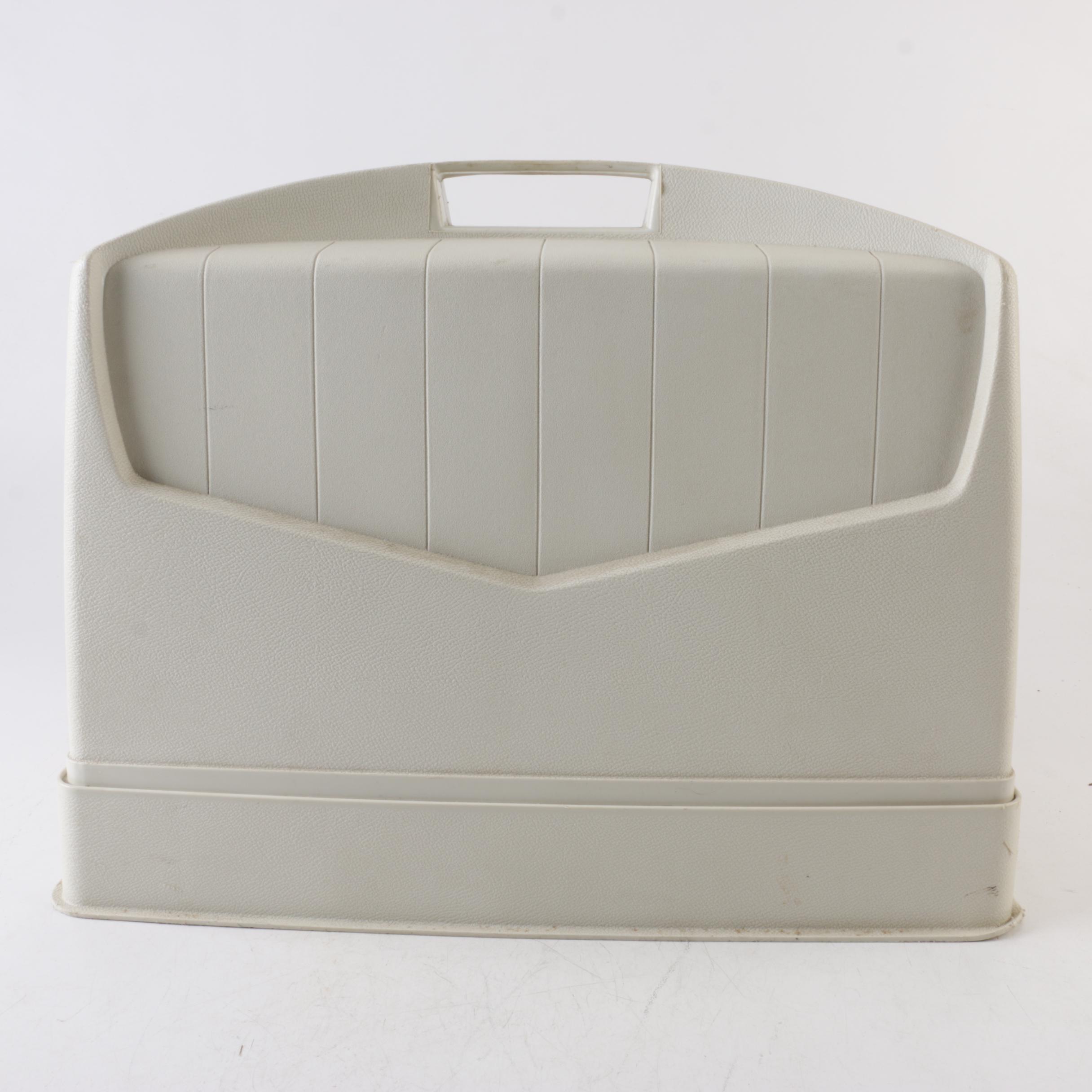 Vintage Singer "Fashion Mate 360" Portable Sewing Machine