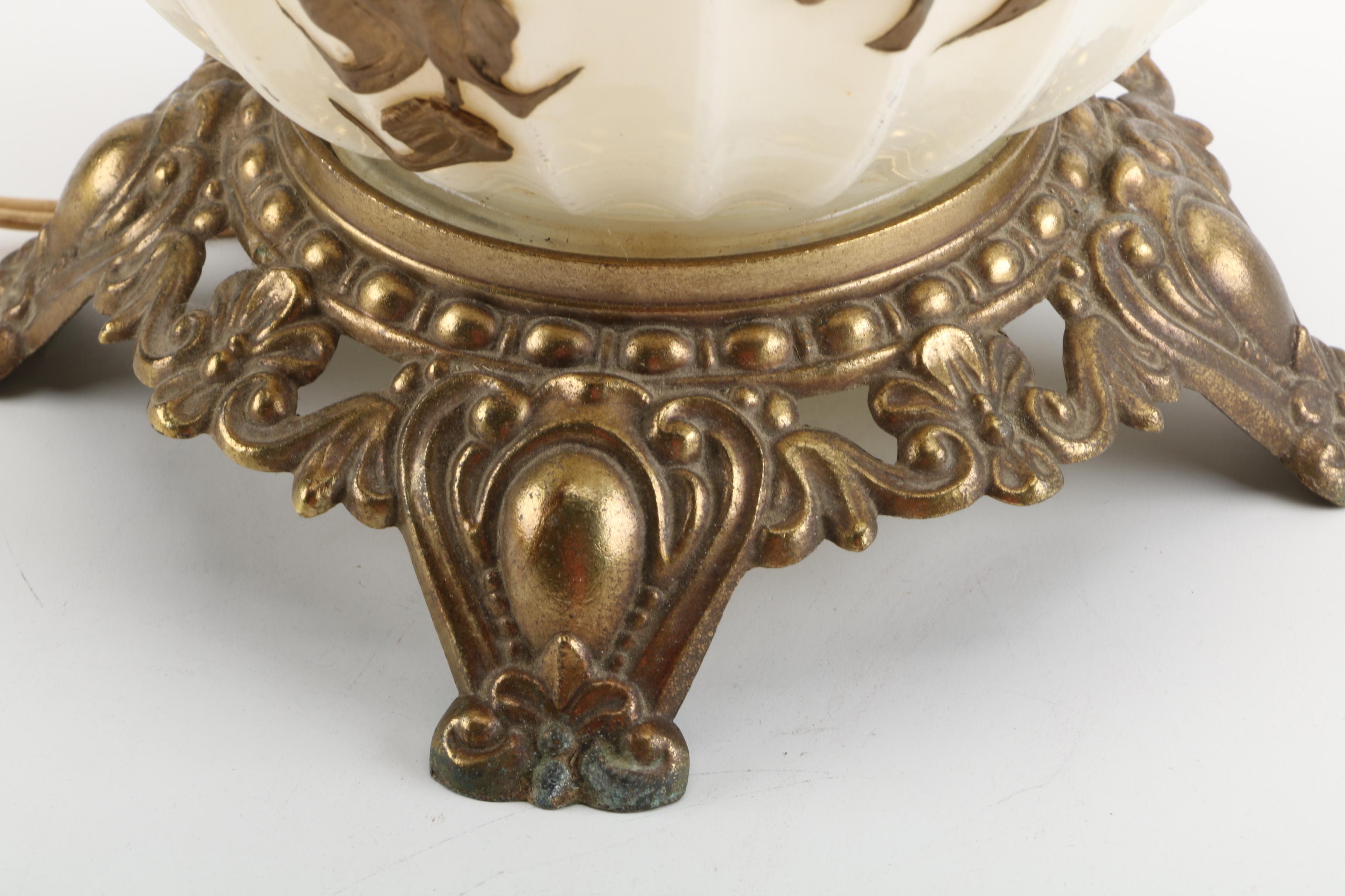 Vintage Deen Products Table Lamp