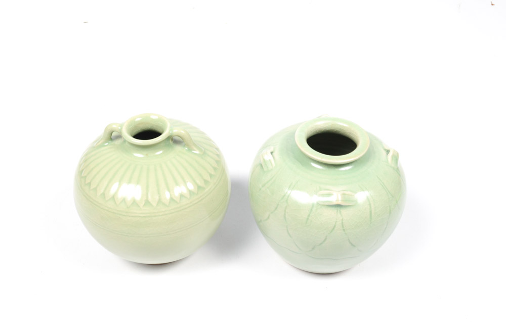 Mengrai Kilns Celadon Pottery of Thailand