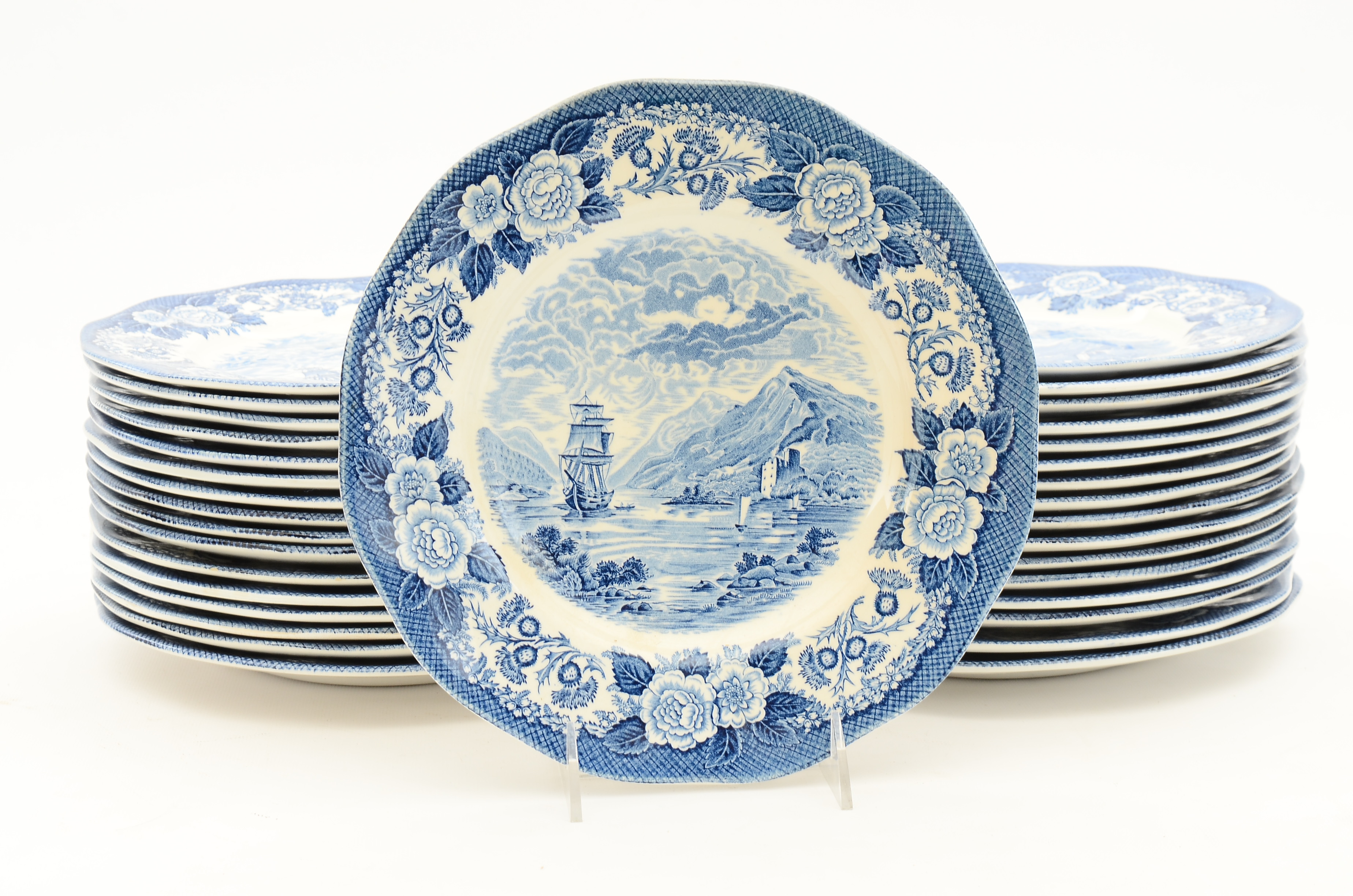 Royal Warwick "Lochs of Scotland" Dinner Service