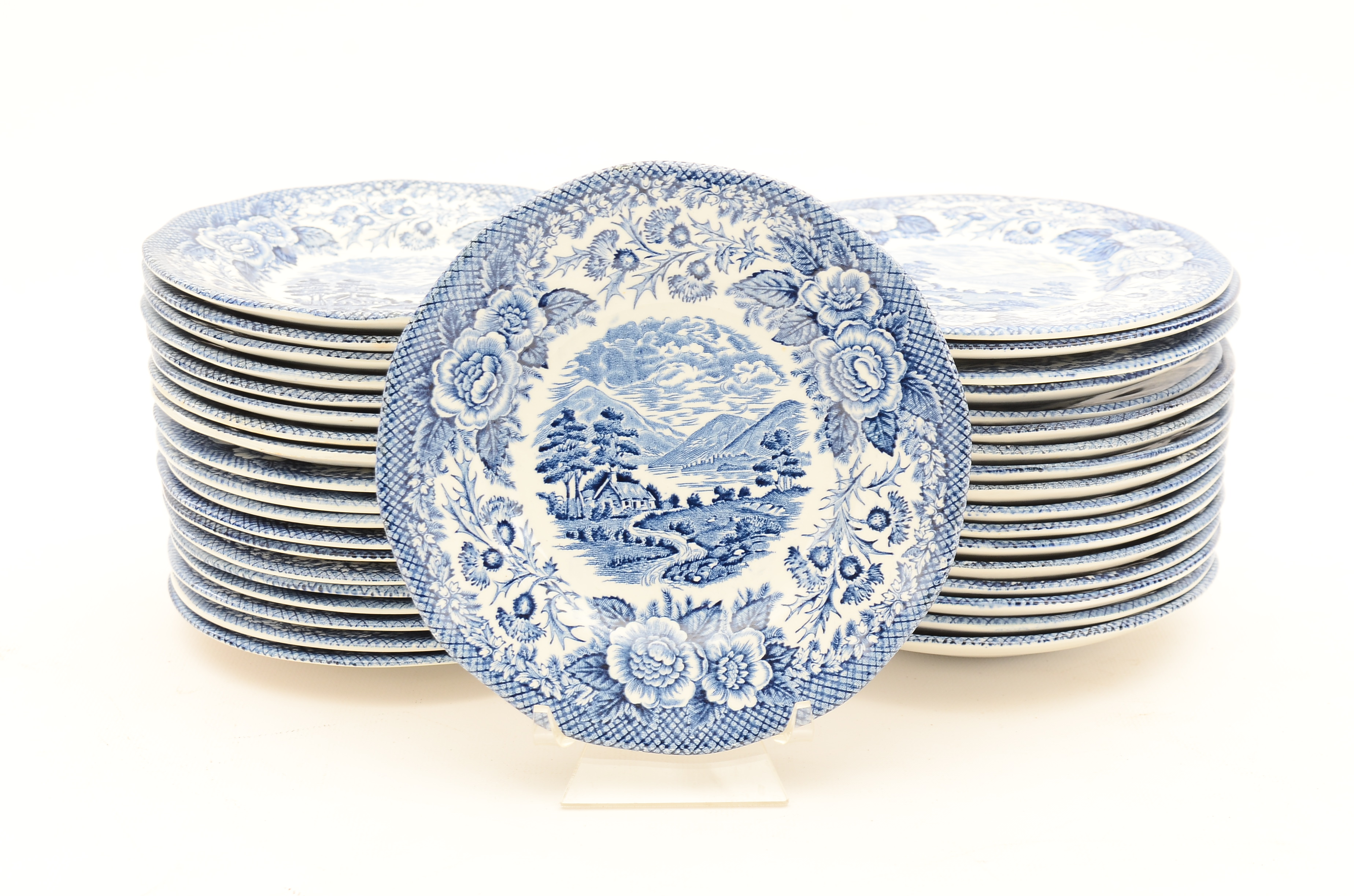 Royal Warwick "Lochs of Scotland" Dinner Service