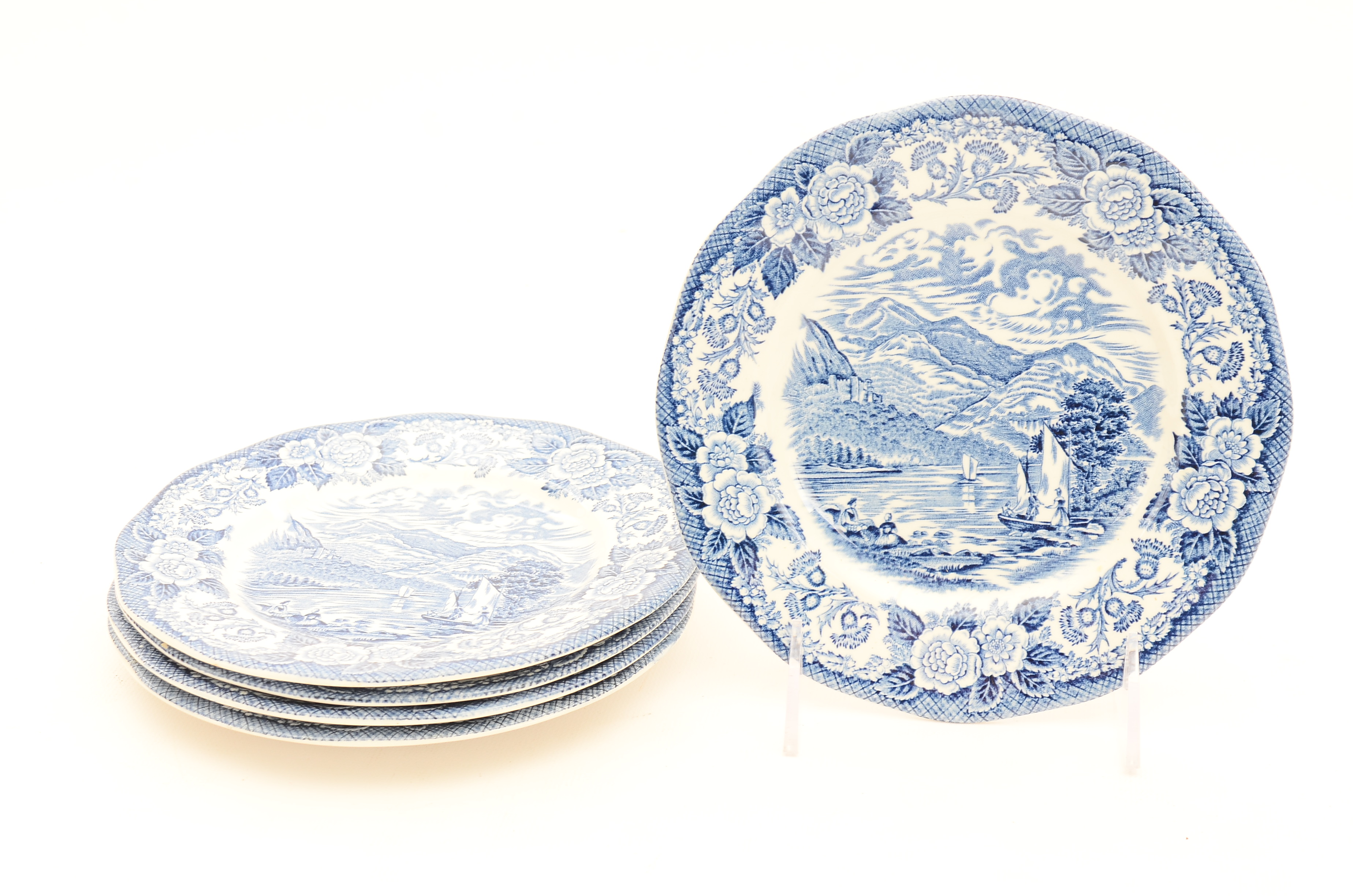 Royal Warwick "Lochs of Scotland" Dinner Service