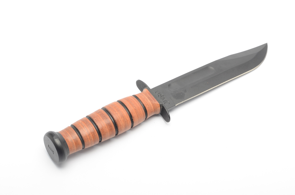 Contemporary US Military Grade Knife Selection