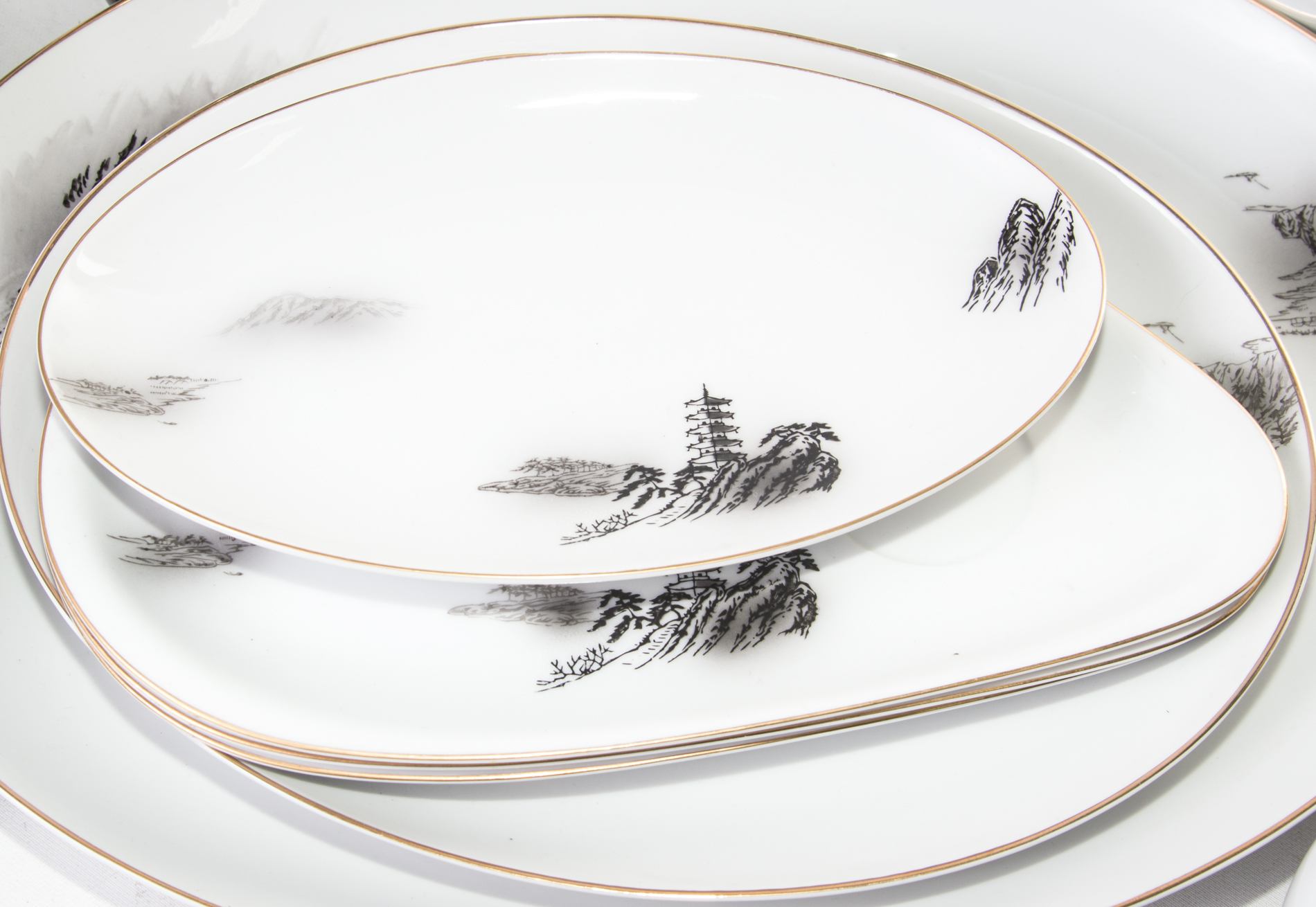 Vintage Hand-Painted Fukagawa Arita China From Japan