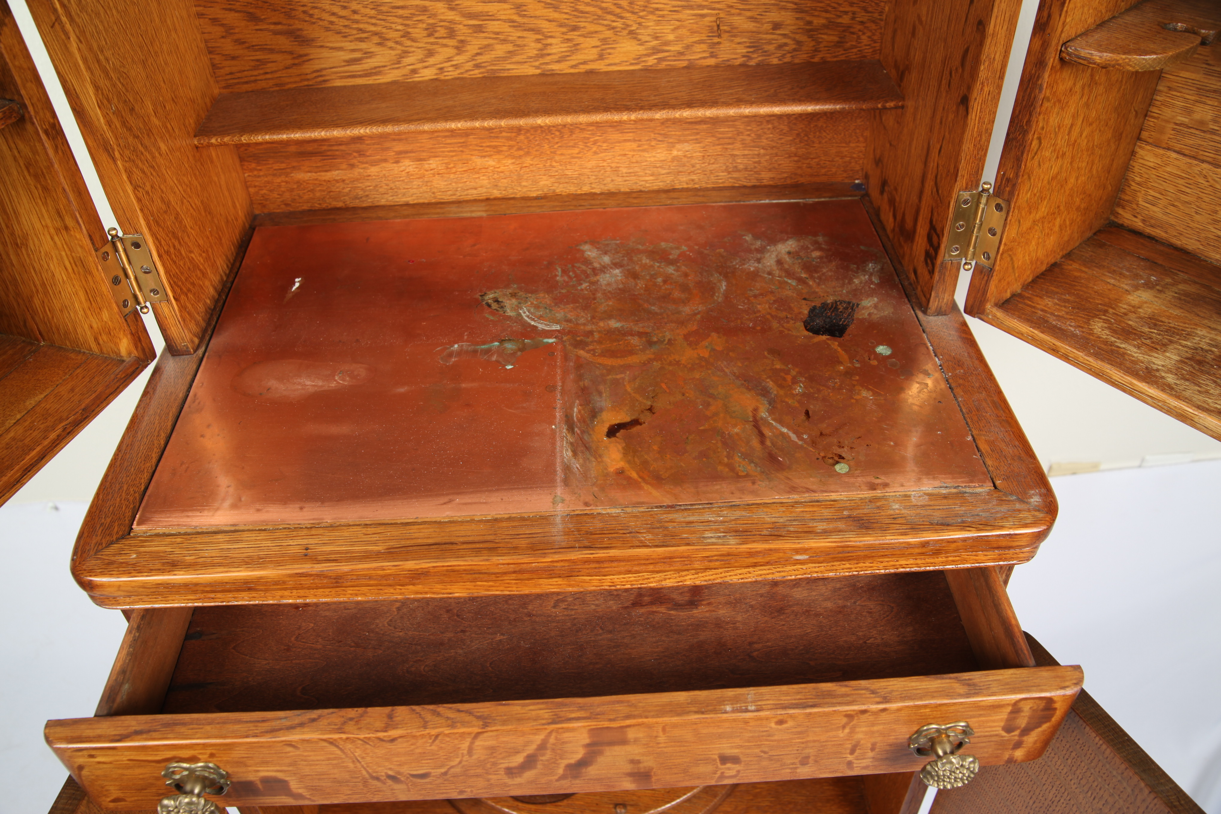 Art Nouveau Oak Bar Server