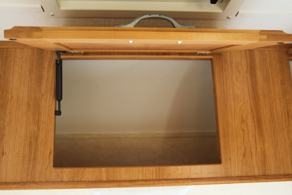 2005 Shadow Cruiser Fun Finder Model T-189FBR Tandem Travel Trailer