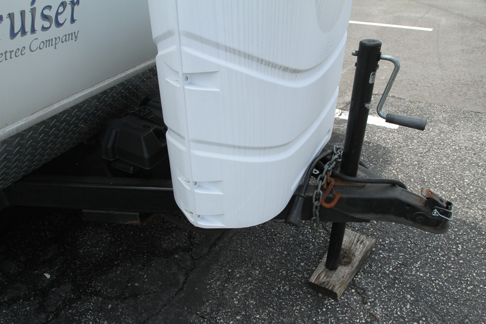 2005 Shadow Cruiser Fun Finder Model T-189FBR Tandem Travel Trailer