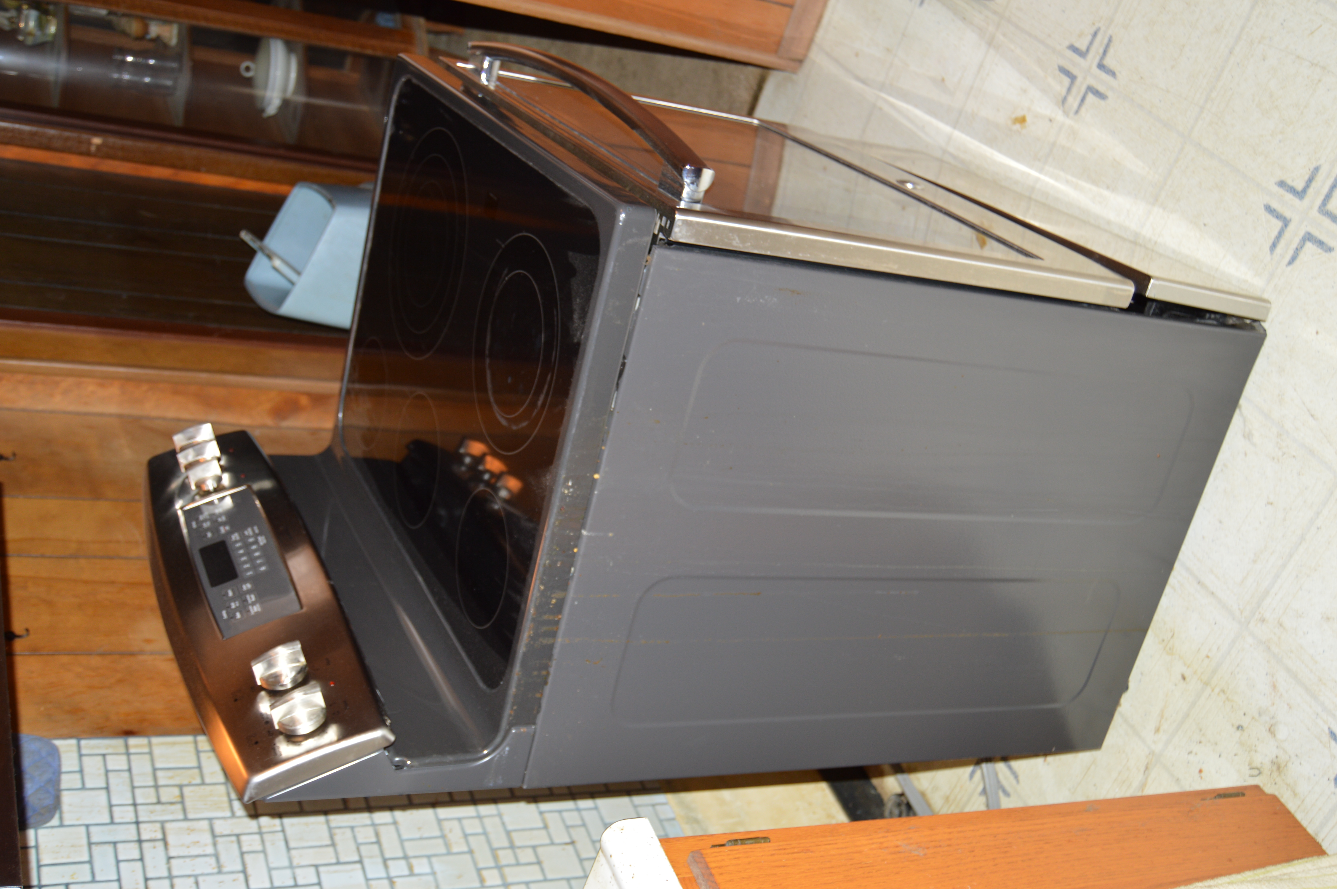 General Electric "Adora" Electric Range