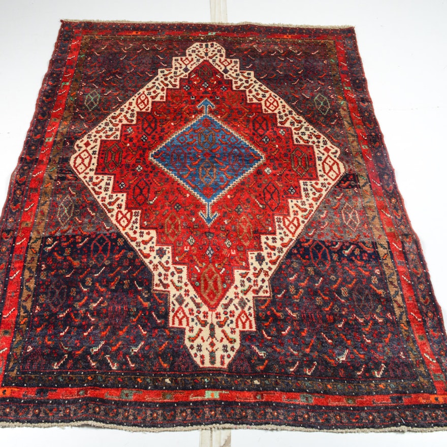 4' x 6' Semi-Antique Hand-Knotted Persian Bijar Rug