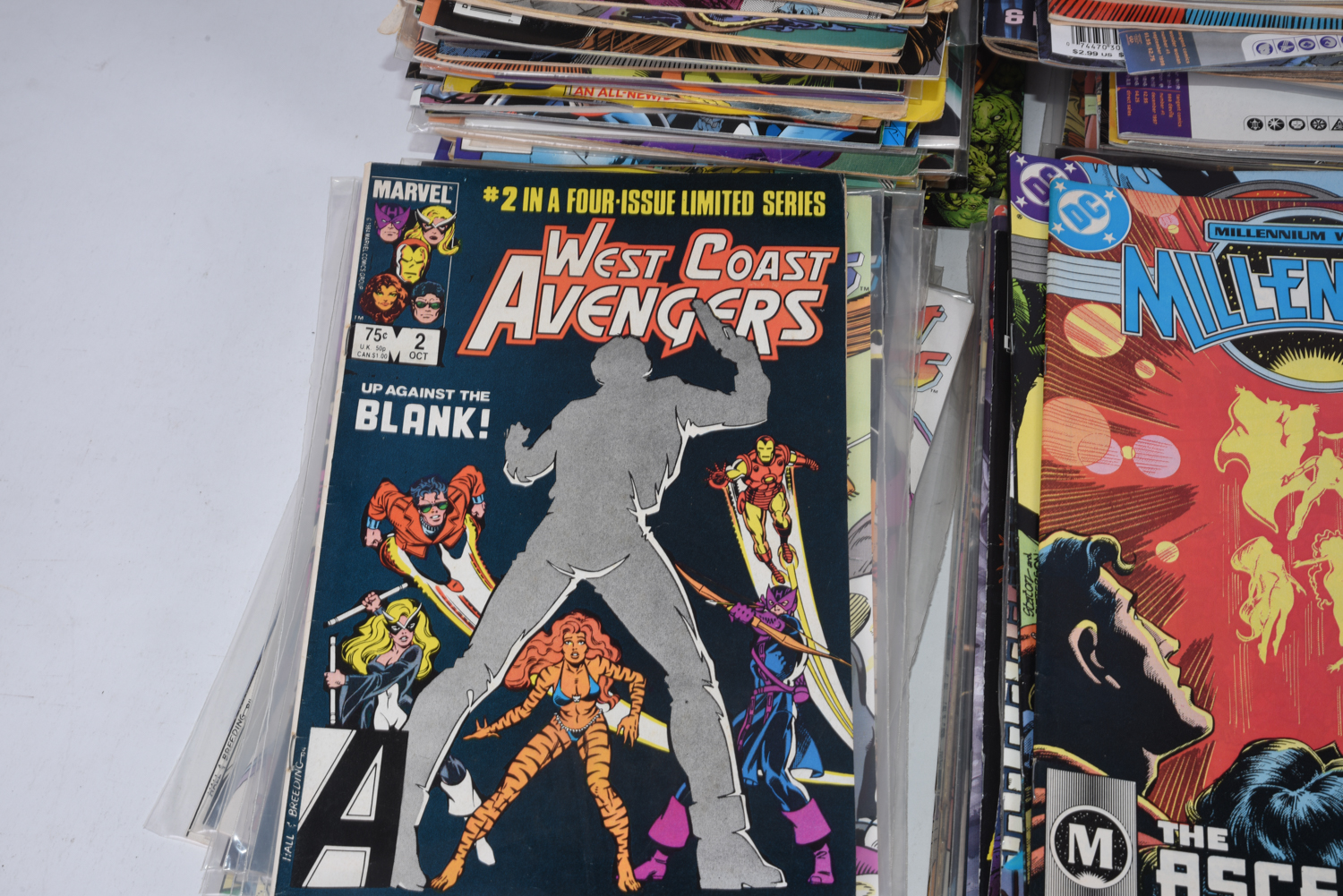 Modern Age Marvel and DC Comic Books Including "Who's Who" and "Marvel Age"